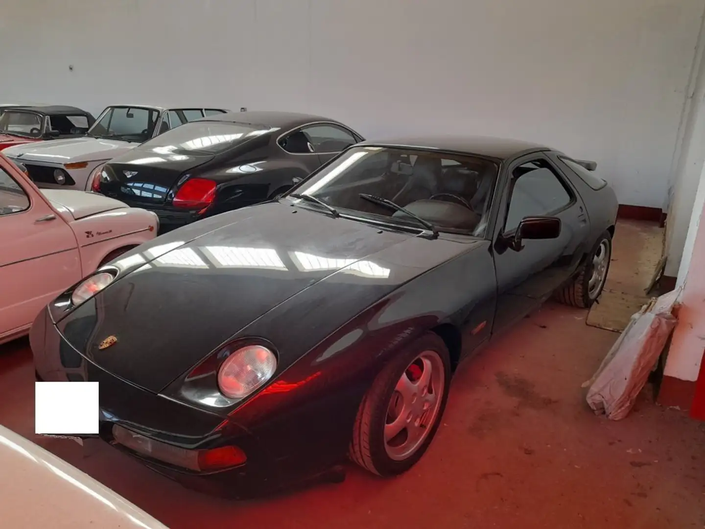 Porsche 928 S Negro - 2