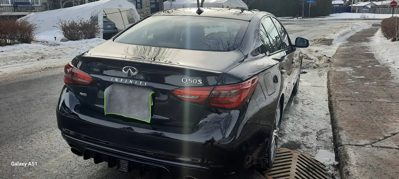 Infiniti Q50 снимка Infiniti Q50