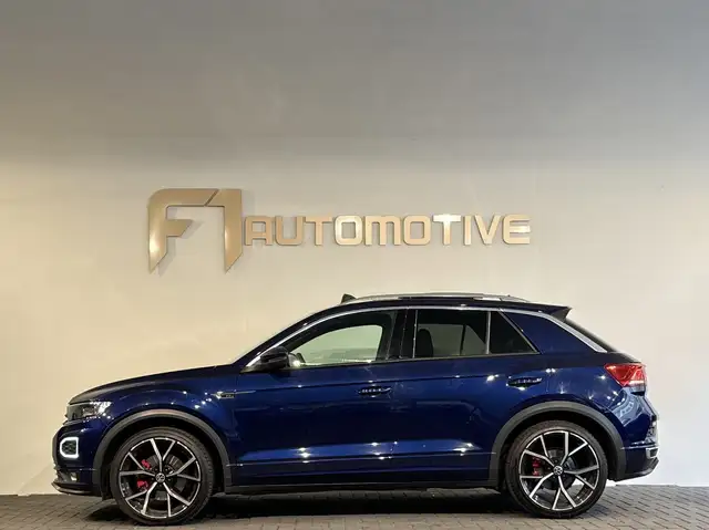 Volkswagen T-Roc view 8