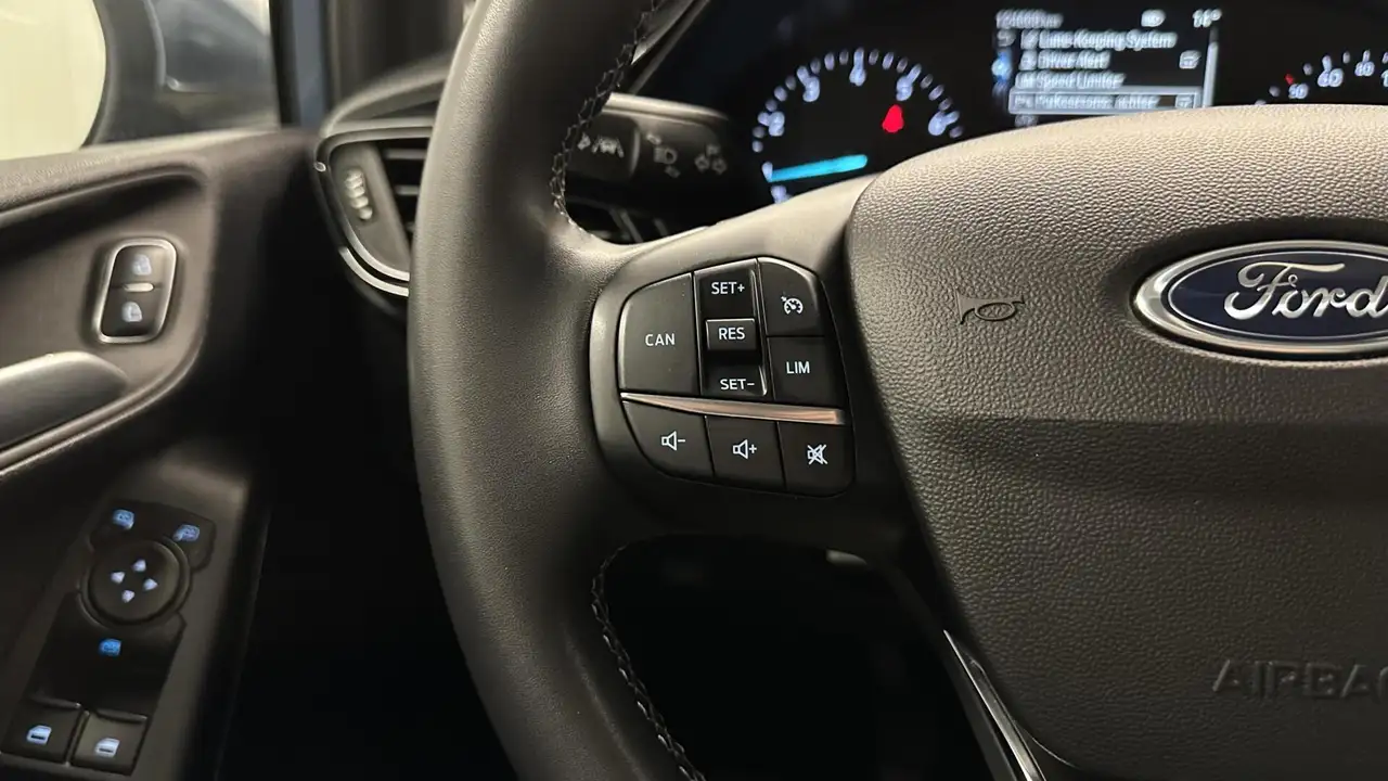 Ford Fiesta 1.0 EcoBoost Hybrid Titanium NAVI CRUISE CARPLAY., миниатюра 23