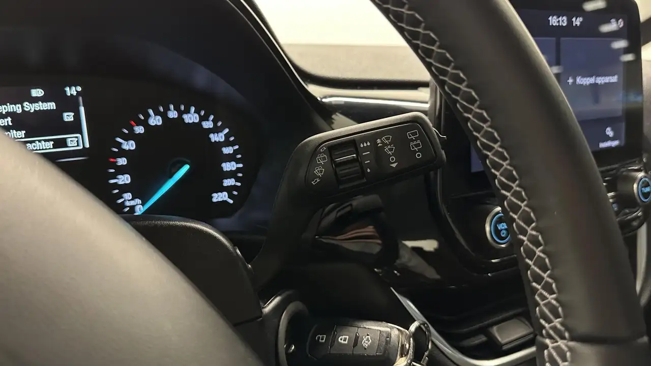 Ford Fiesta 1.0 EcoBoost Hybrid Titanium NAVI CRUISE CARPLAY., миниатюра 26