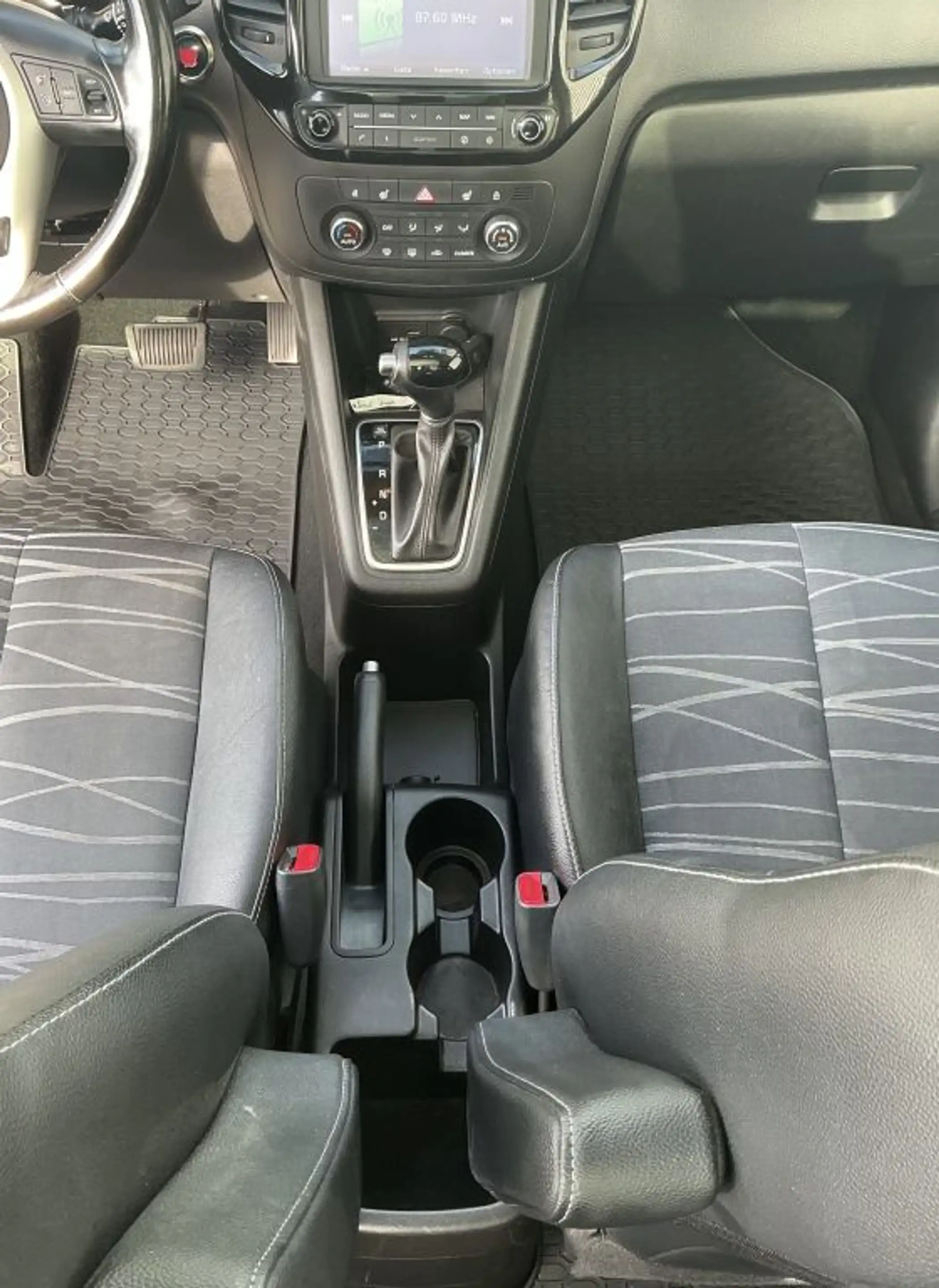 Kia Venga 1.6 CVVT Automatik Platinum Edition/ AHK — photo 15