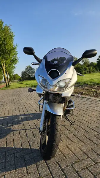 Suzuki BANDIT 1200 - foto 2