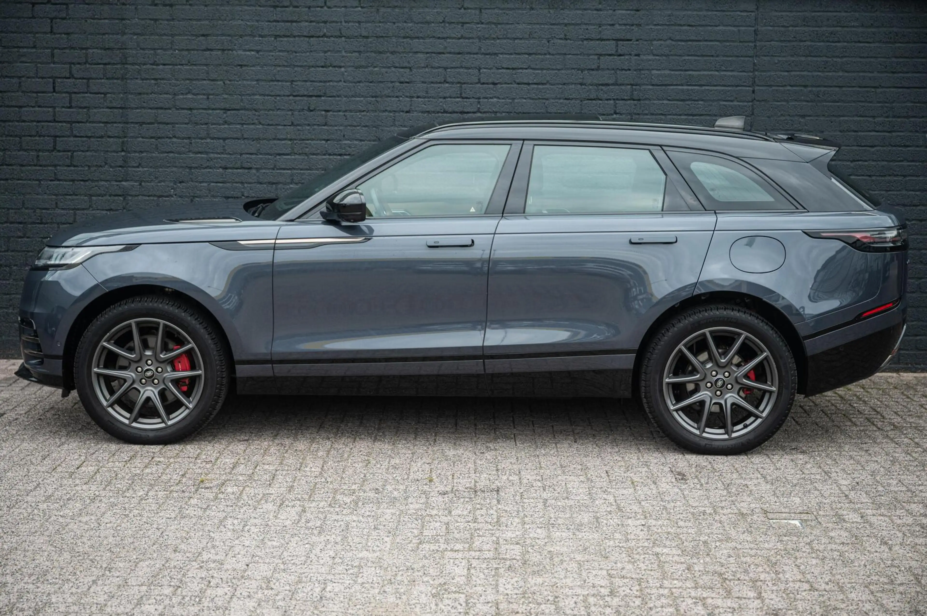 Land Rover Range Rover Velar 2.0 P400e AWD Dynamic HSE PHEV PANO LEDER MERIDIAN — photo 7