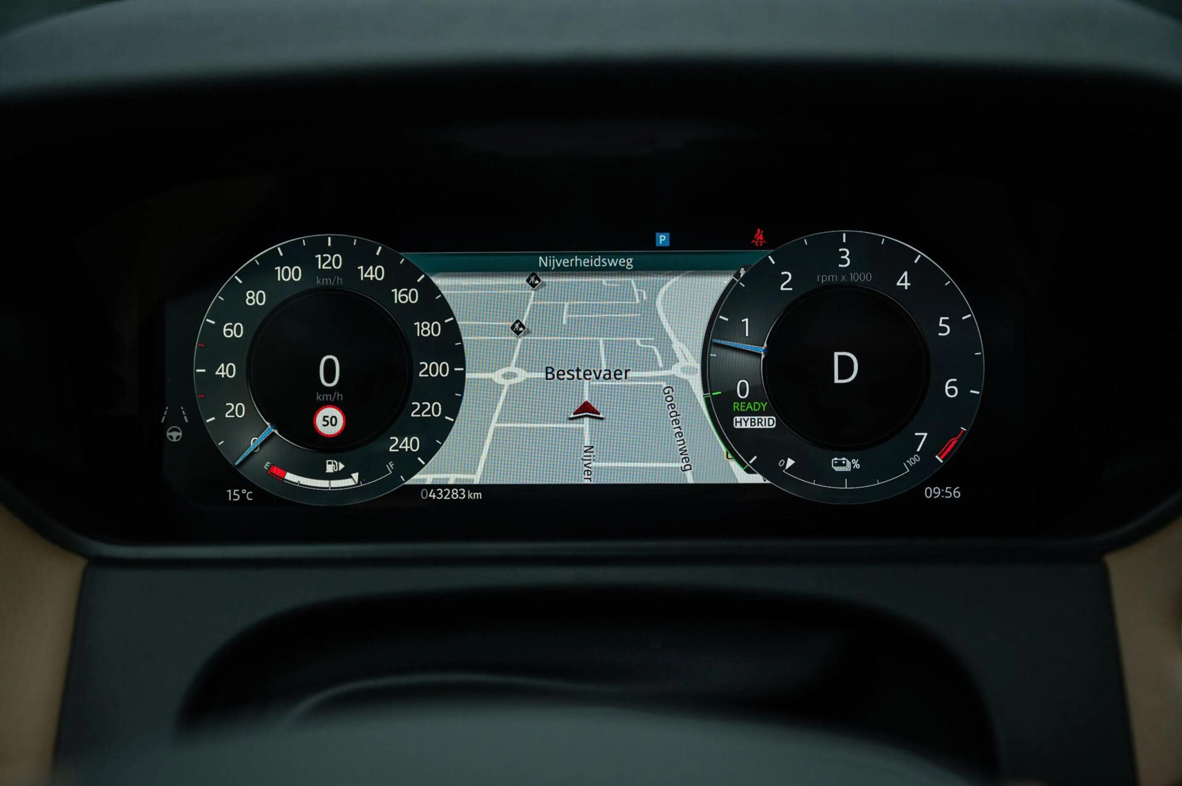 Land Rover Range Rover Velar 2.0 P400e AWD Dynamic HSE PHEV PANO LEDER MERIDIAN — photo 17