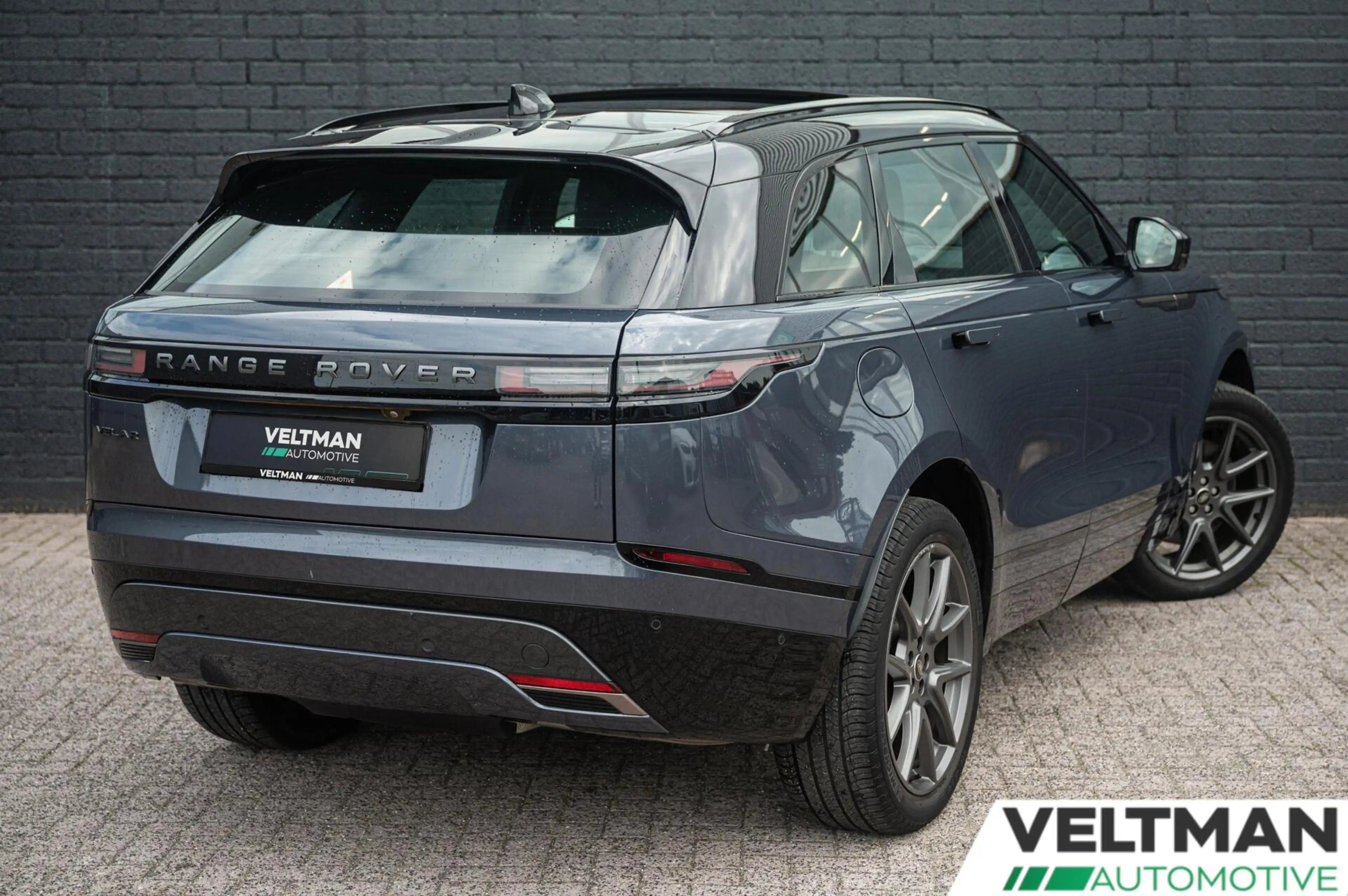 Land Rover Range Rover Velar 2.0 P400e AWD Dynamic HSE PHEV PANO LEDER MERIDIAN — photo 3