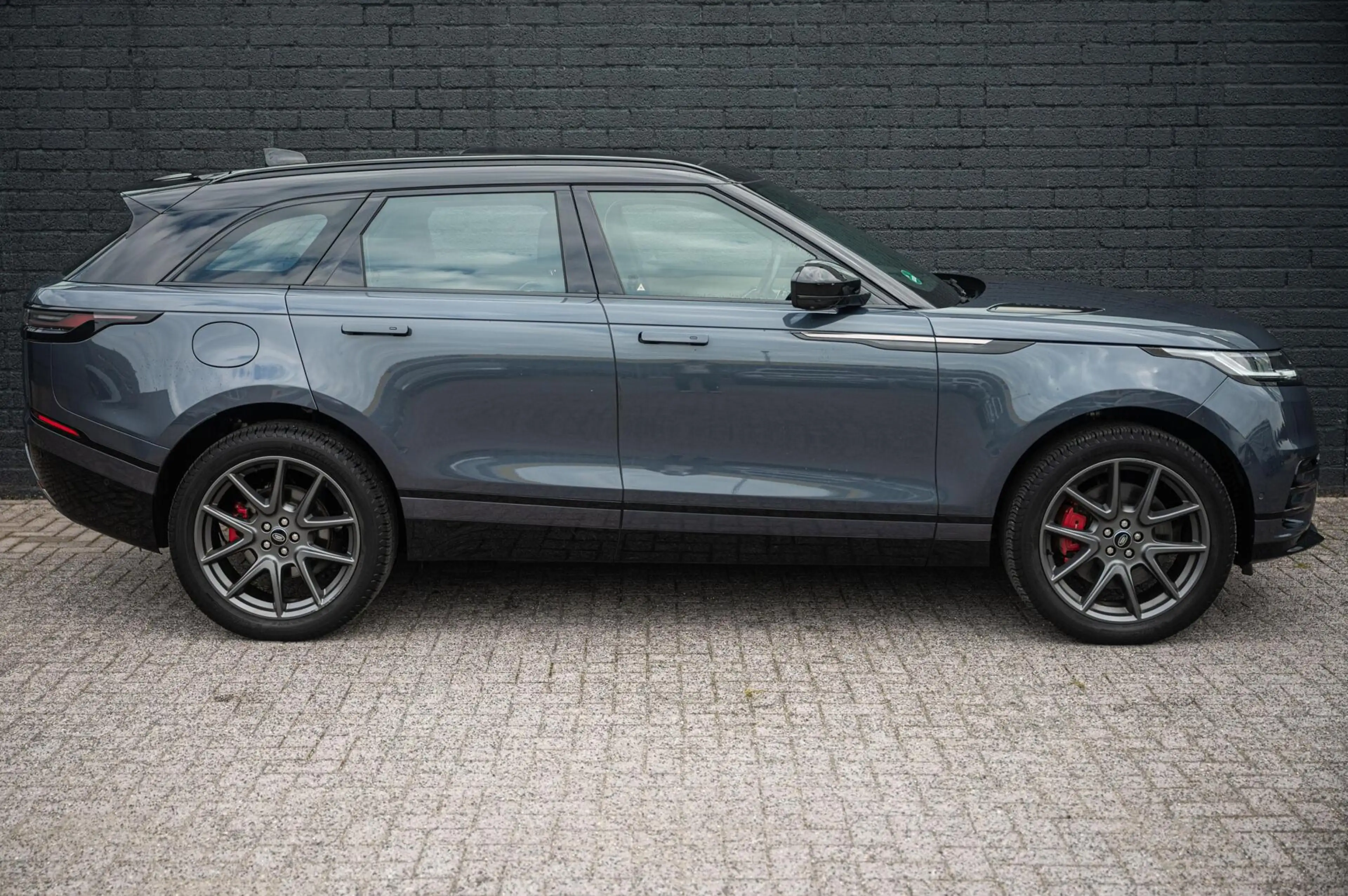 Land Rover Range Rover Velar 2.0 P400e AWD Dynamic HSE PHEV PANO LEDER MERIDIAN — photo 9