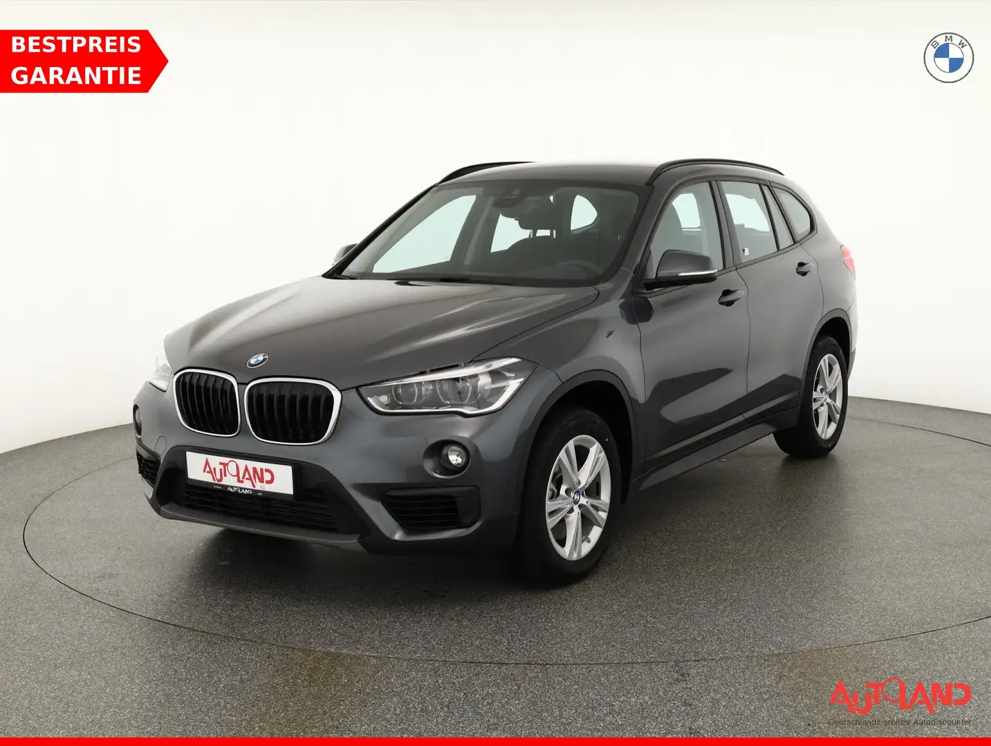 BMW X1 sDrive20i Advantage LED Navi AHK Kamera ACC Gris - 1