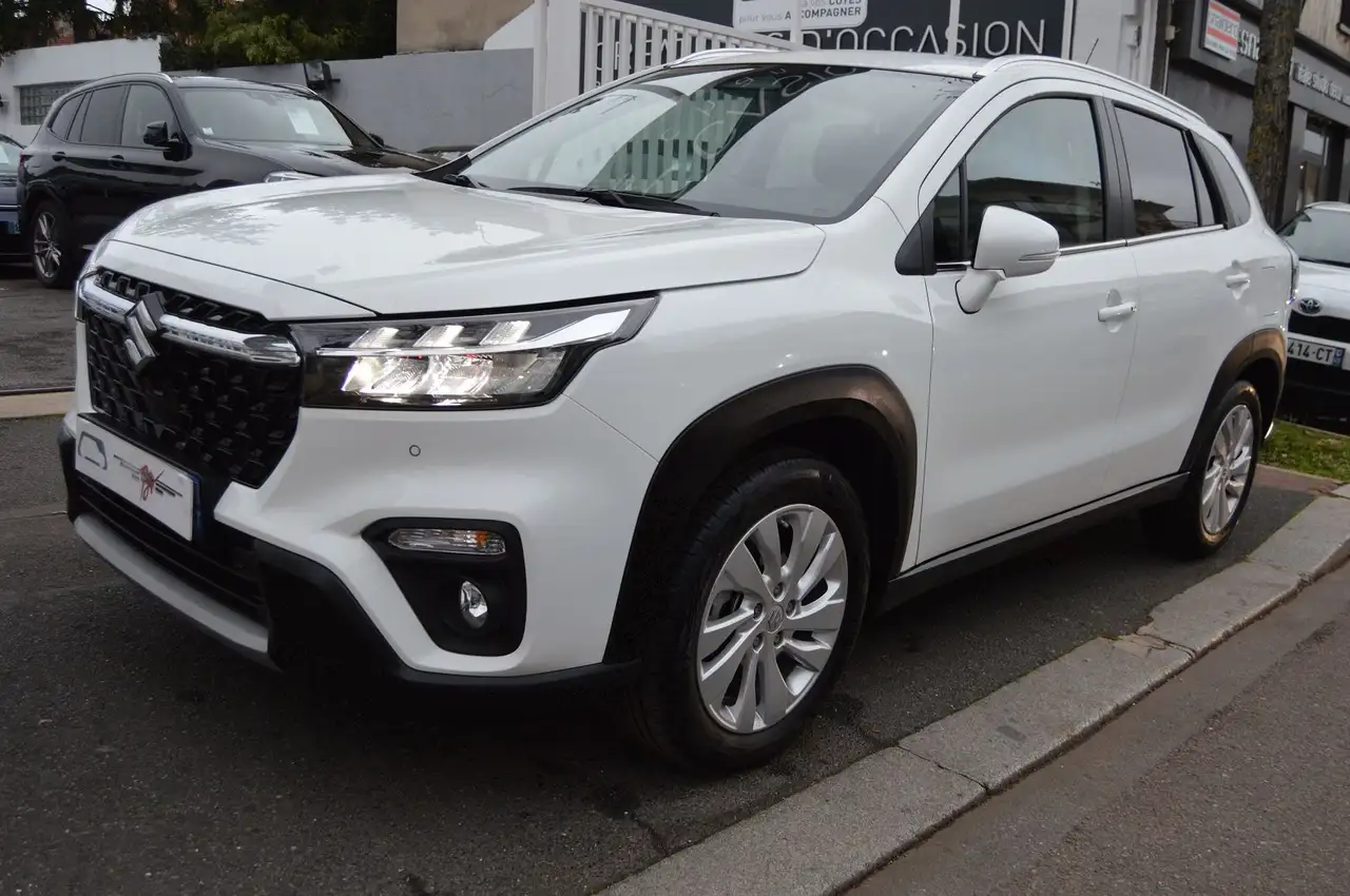 Suzuki S-Cross