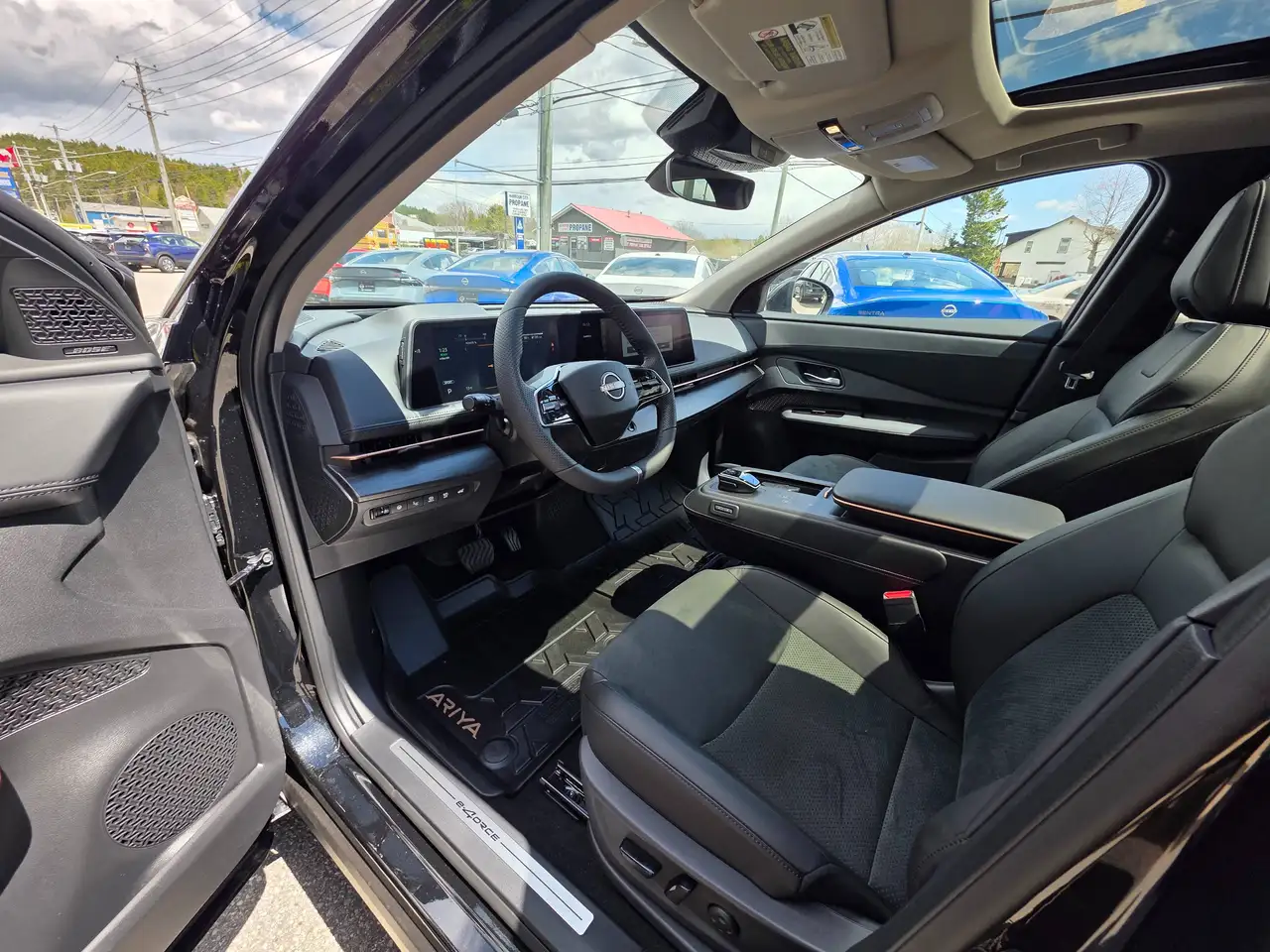 Nissan Ariya снимка Nissan Ariya