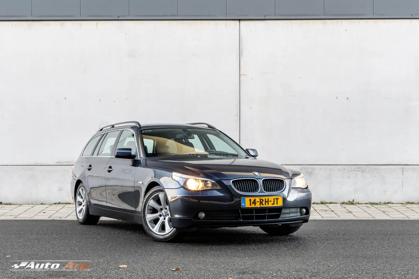 BMW 523 5-serie Touring 523i Executive Blau - 1