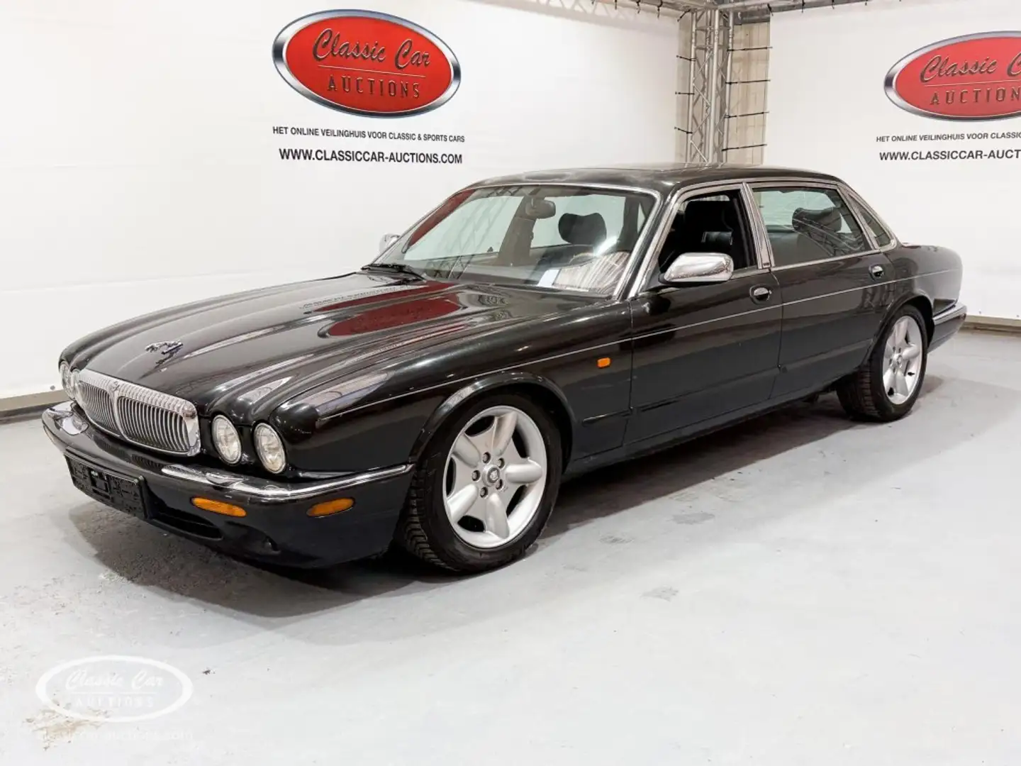 Daimler Sonstige - ONLINE AUCTION Schwarz - 1