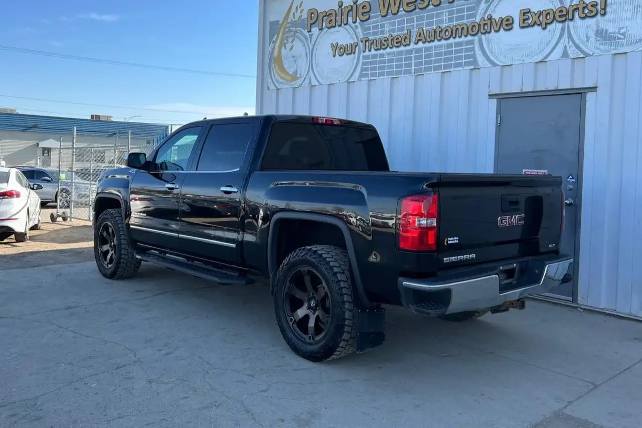 GMC Sierra 1500 снимка GMC Sierra 1500