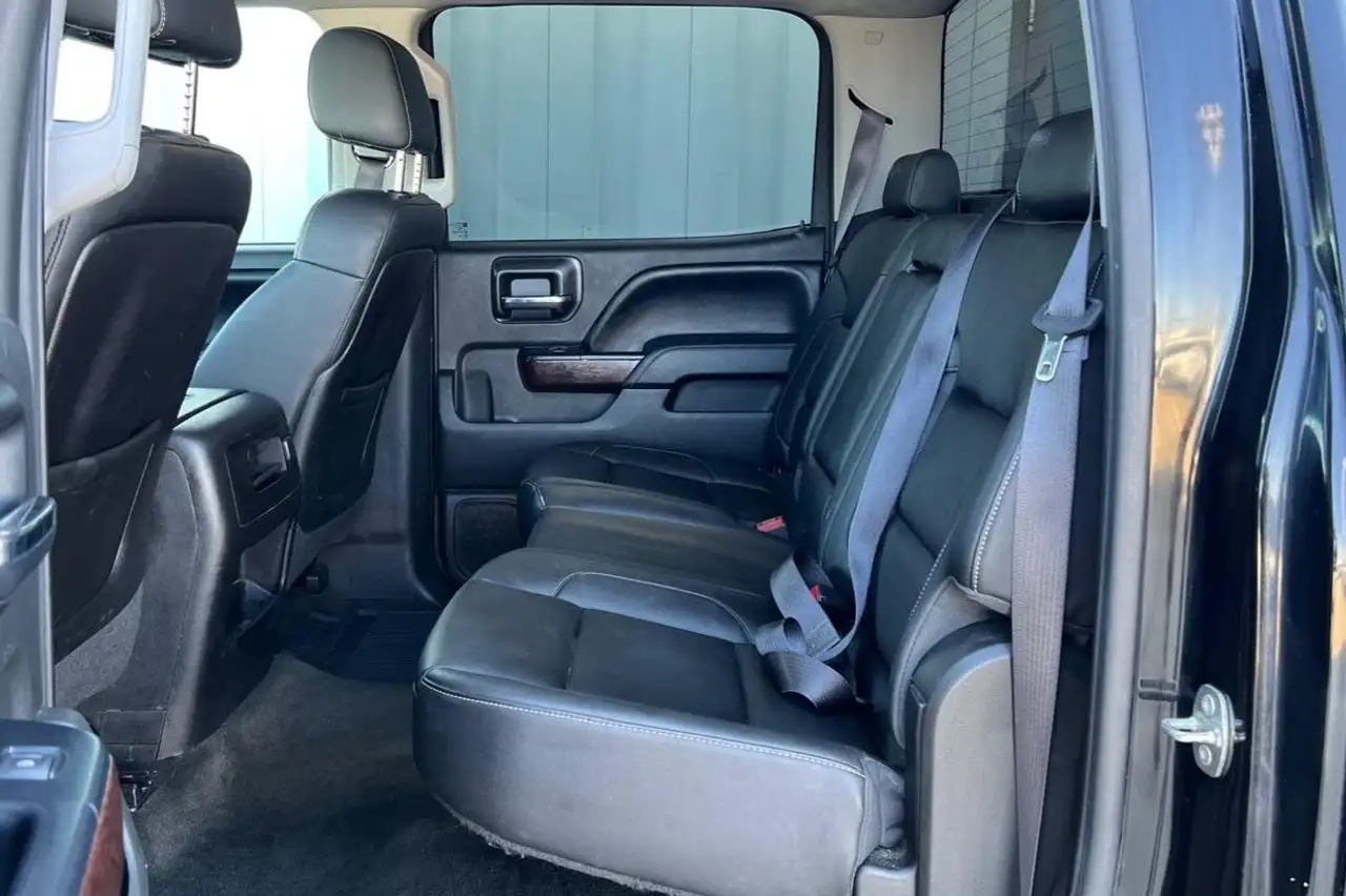 GMC Sierra 1500 снимка GMC Sierra 1500