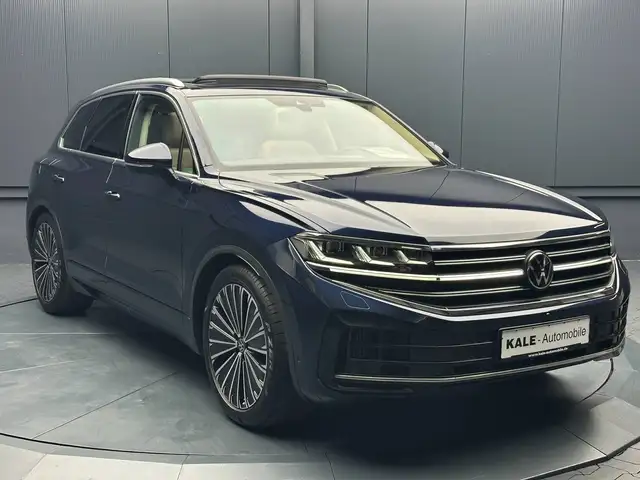 Volkswagen Touareg view 7
