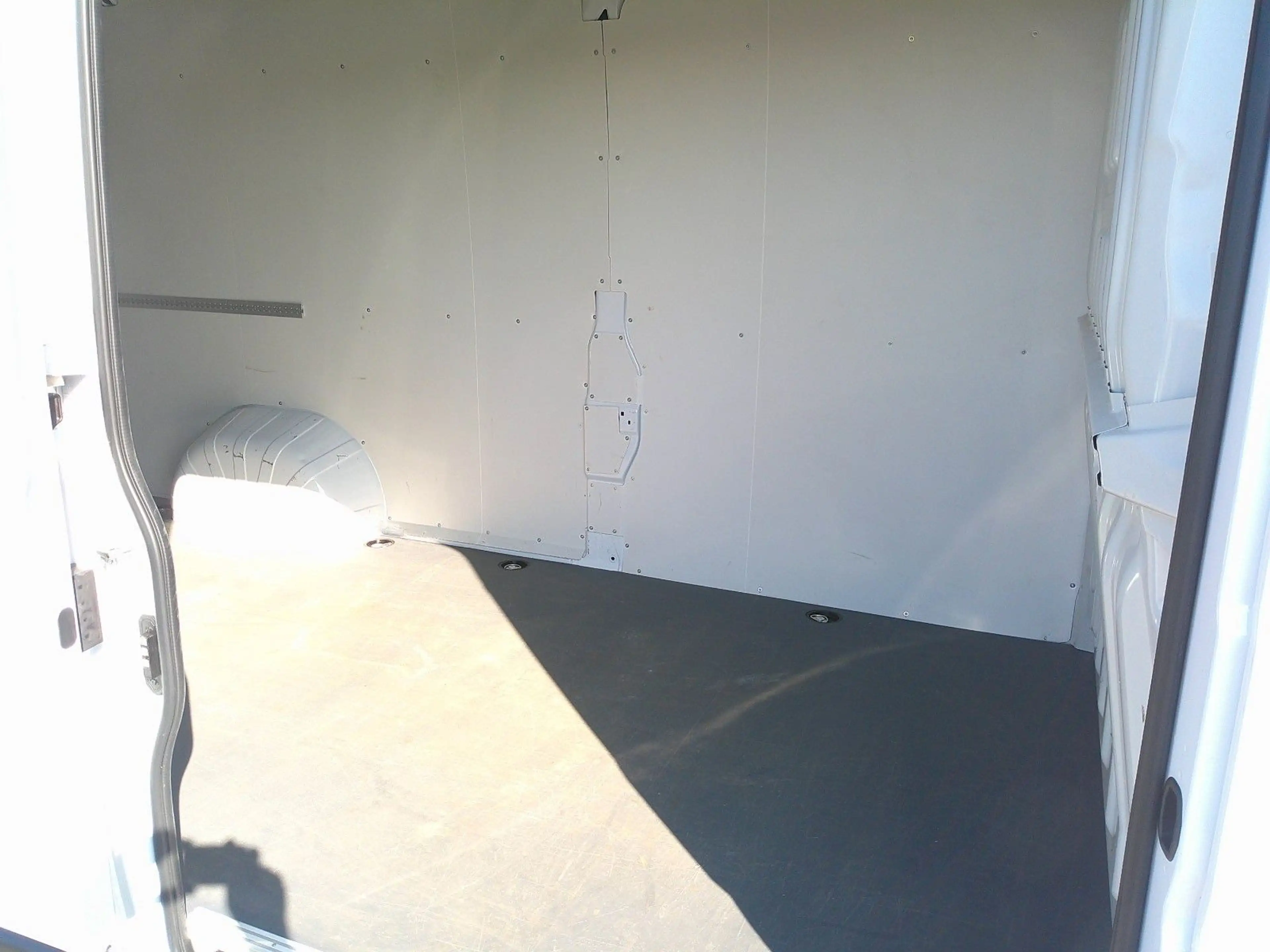 Opel Movano C Kasten HKb L4H2 3,5t — photo 9