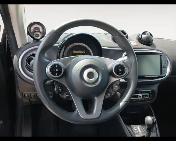 Smart Fortwo view 12