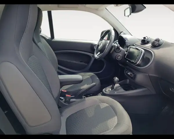 Smart Fortwo view 15