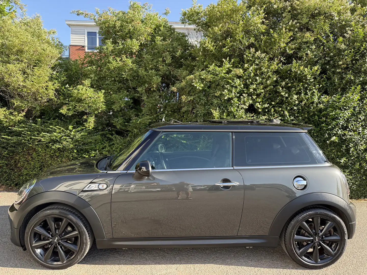 MINI Cooper S 1.6i+NAVI+TOIT OUVR+CUIR+AIRCO+JANTES+EU 5 Gris - 2