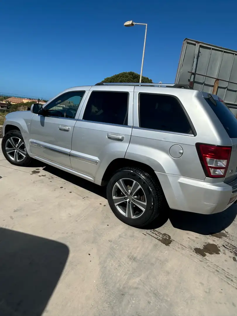 Jeep Grand Cherokee 3.0 V6 crd Overland auto Argent - 2