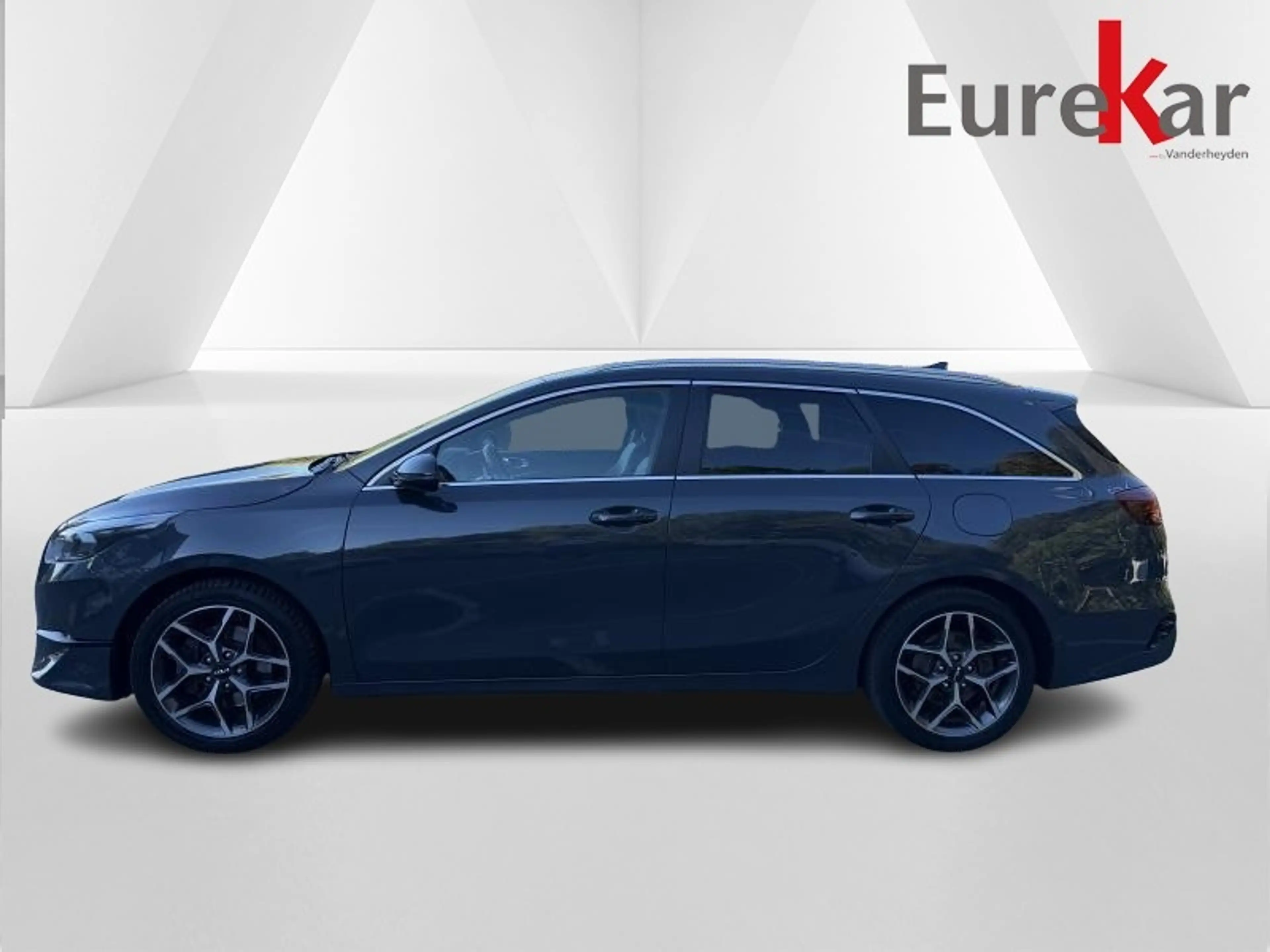 Kia Ceed / cee'd 1.0 Break — photo 2