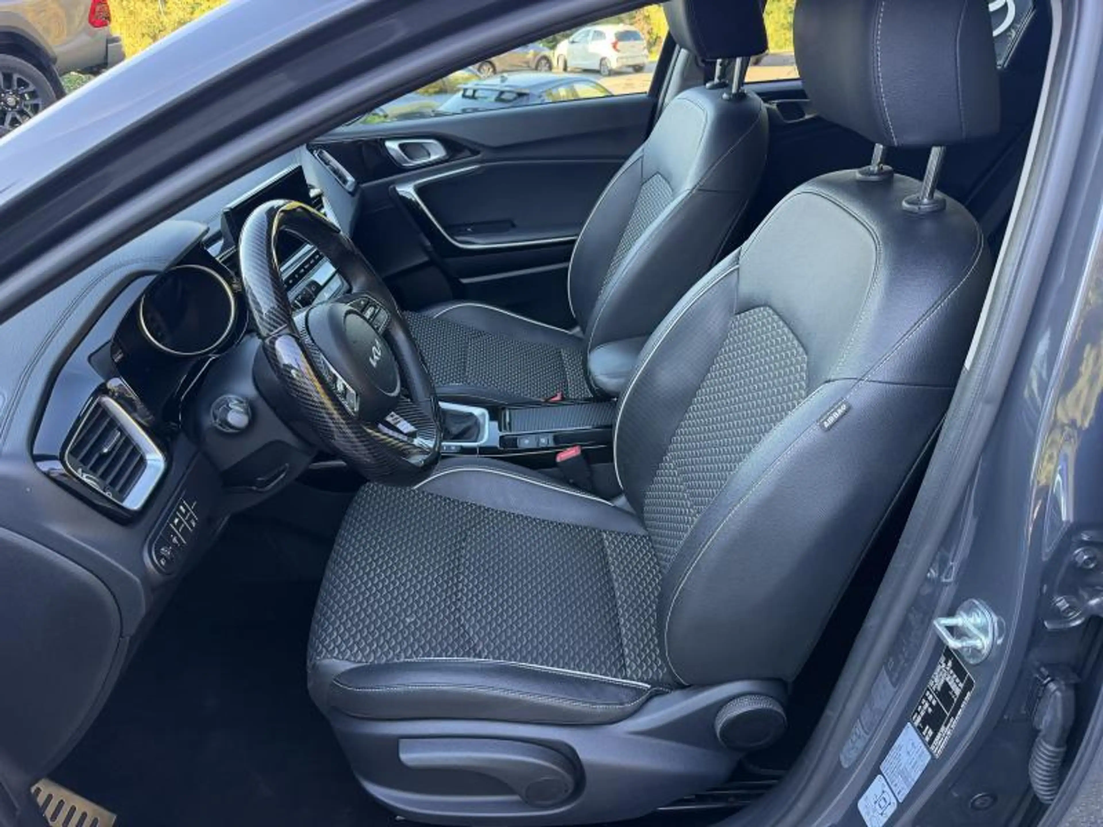 Kia Ceed / cee'd 1.0 Break — photo 11