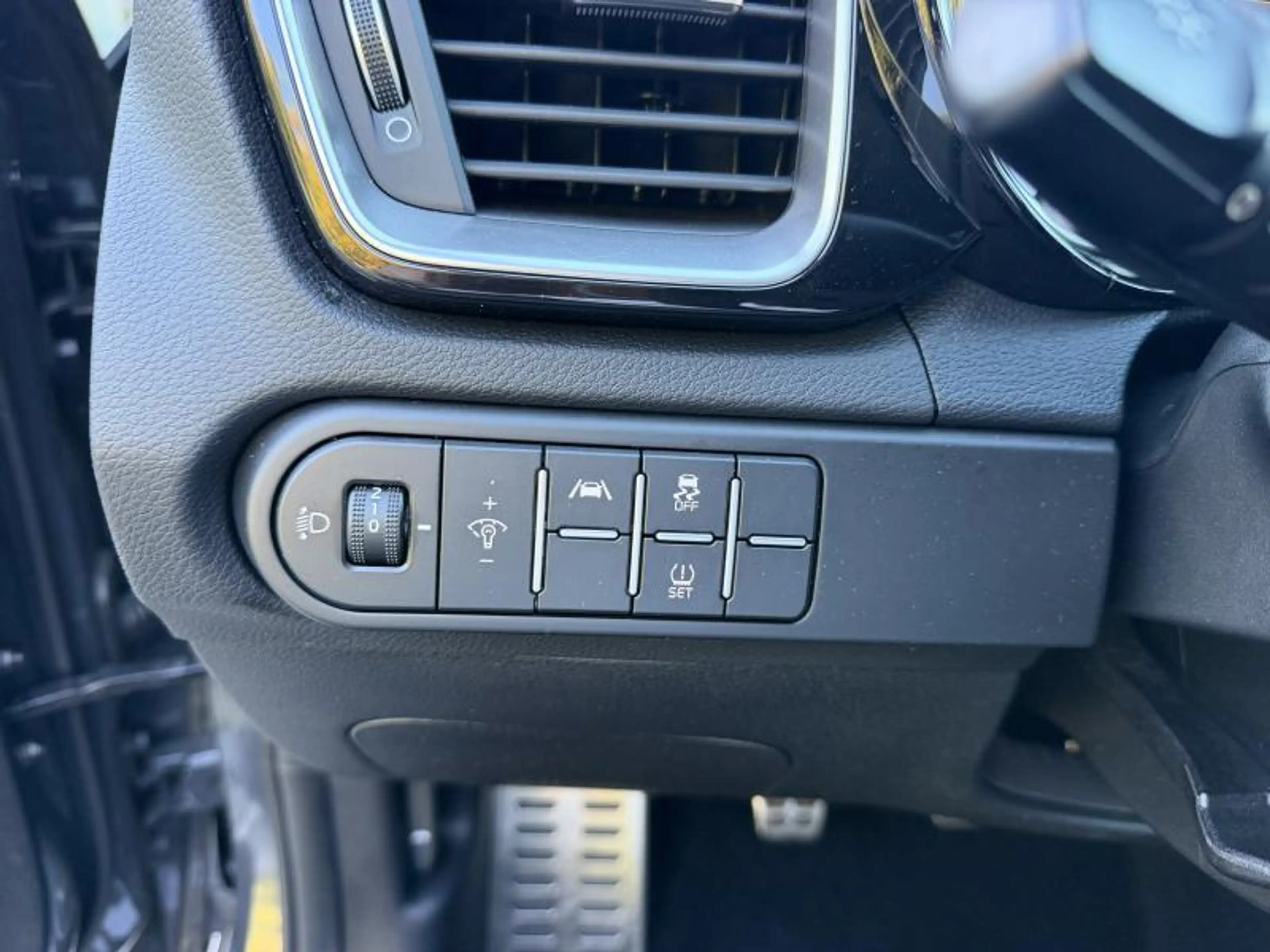 Kia Ceed / cee'd 1.0 Break — photo 10