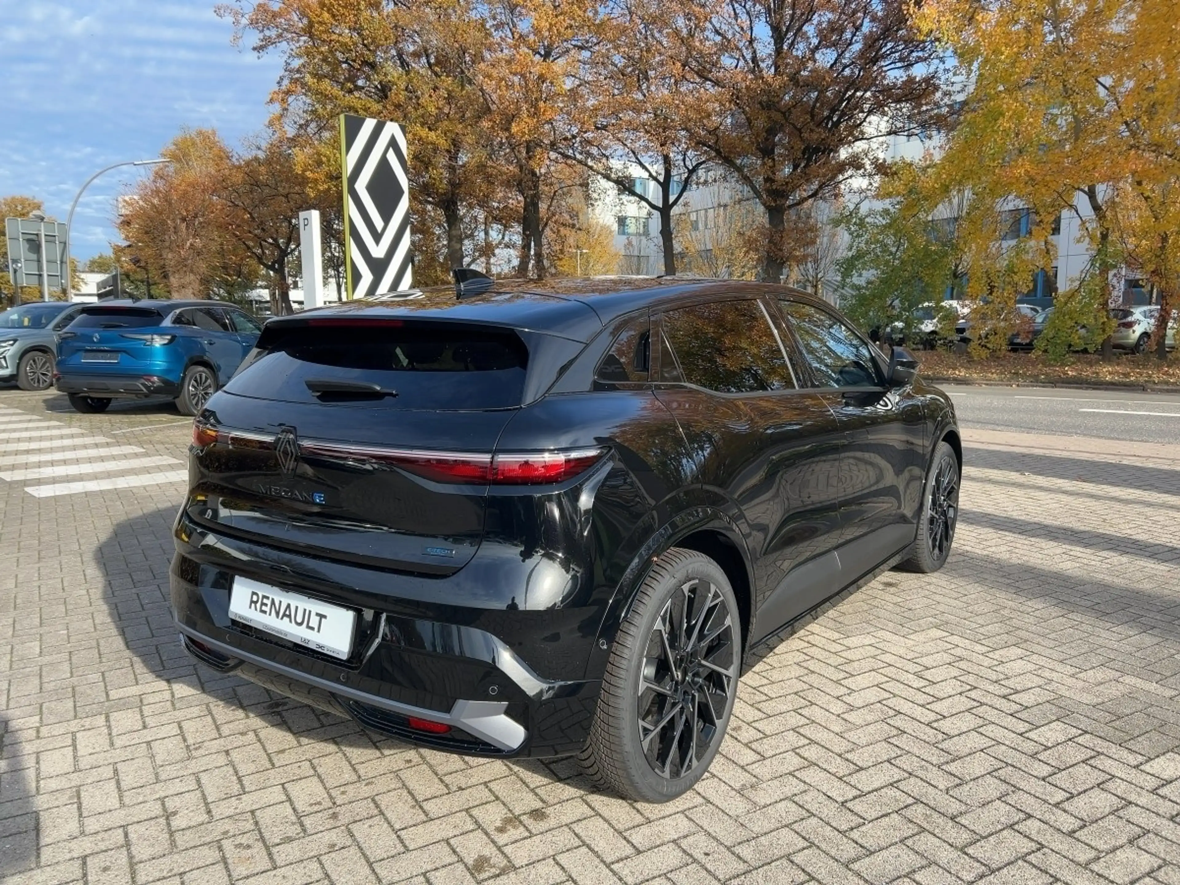 Renault Megane E-Tech 100% Esprit Alpine 220 Comfort Range — photo 4