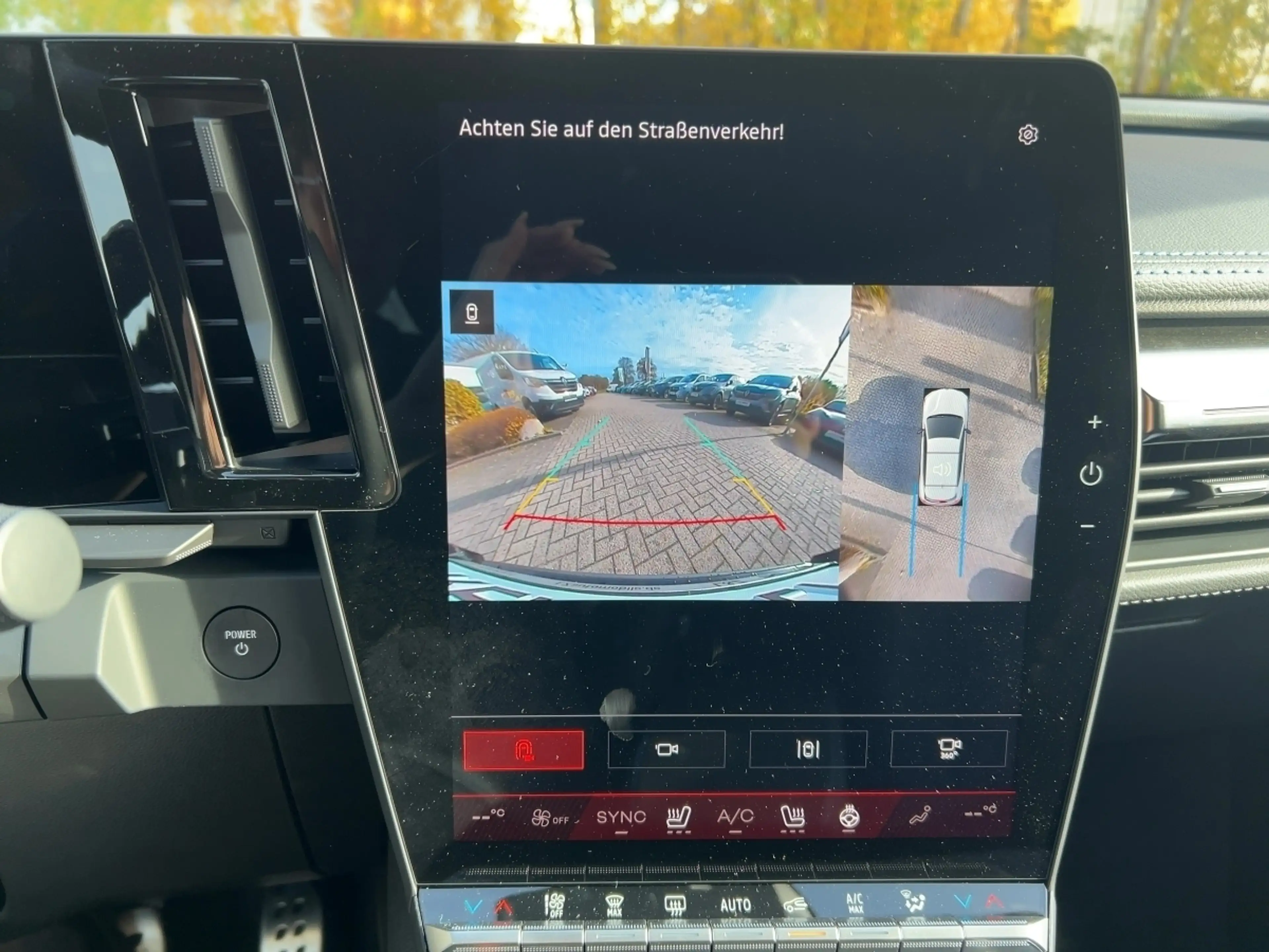 Renault Megane E-Tech 100% Esprit Alpine 220 Comfort Range — photo 12