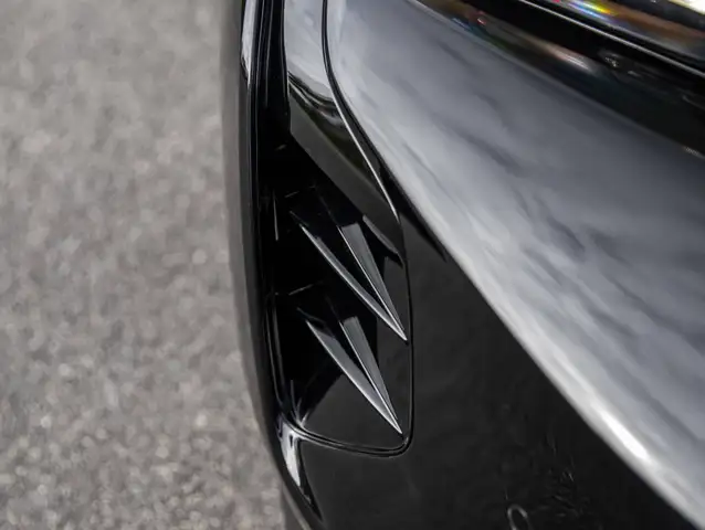 Porsche Taycan view 17