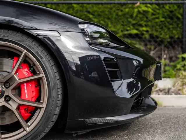 Porsche Taycan view 20
