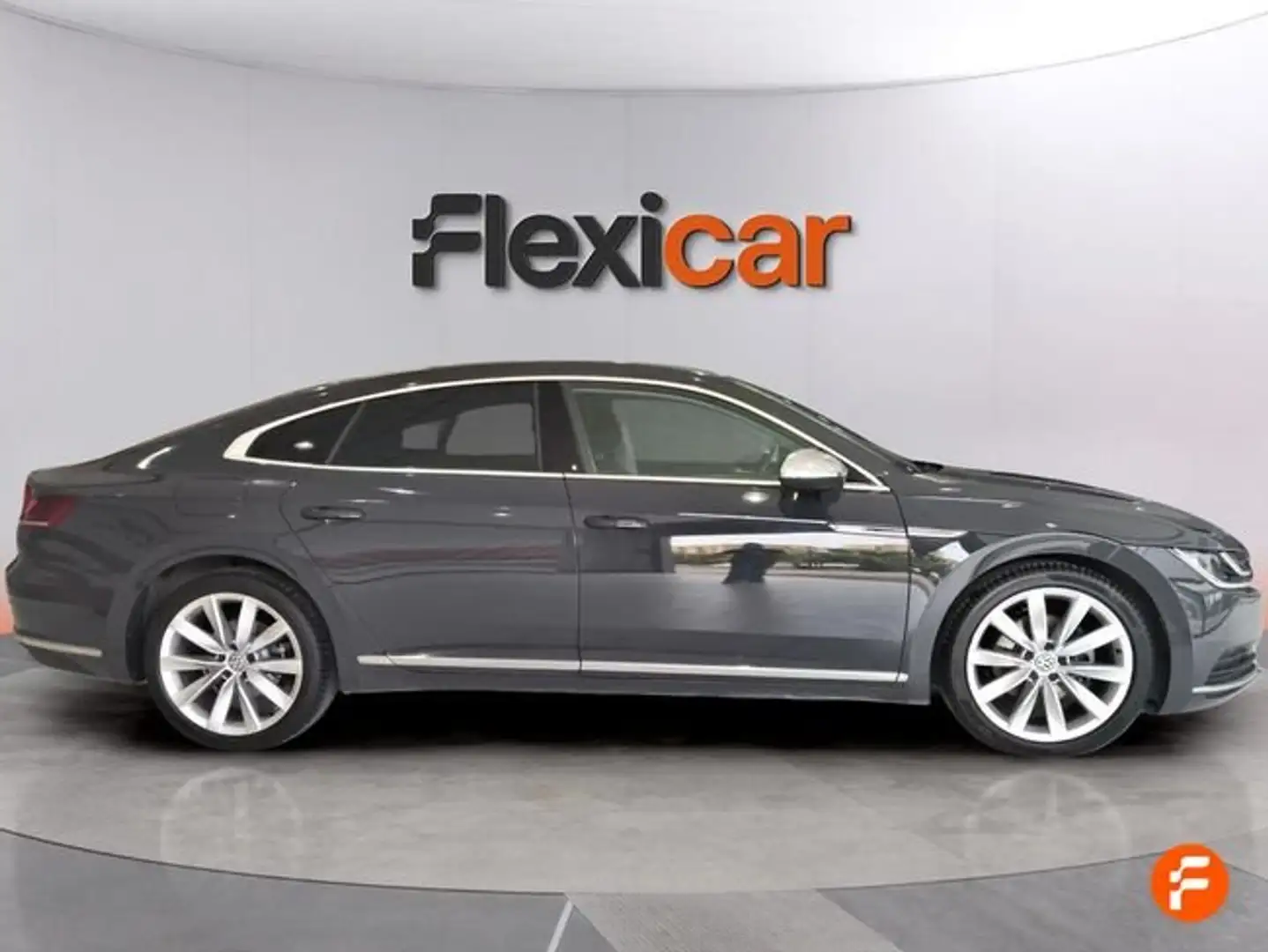 Volkswagen Arteon 2.0TDI Elegance 110kW Gris - 2