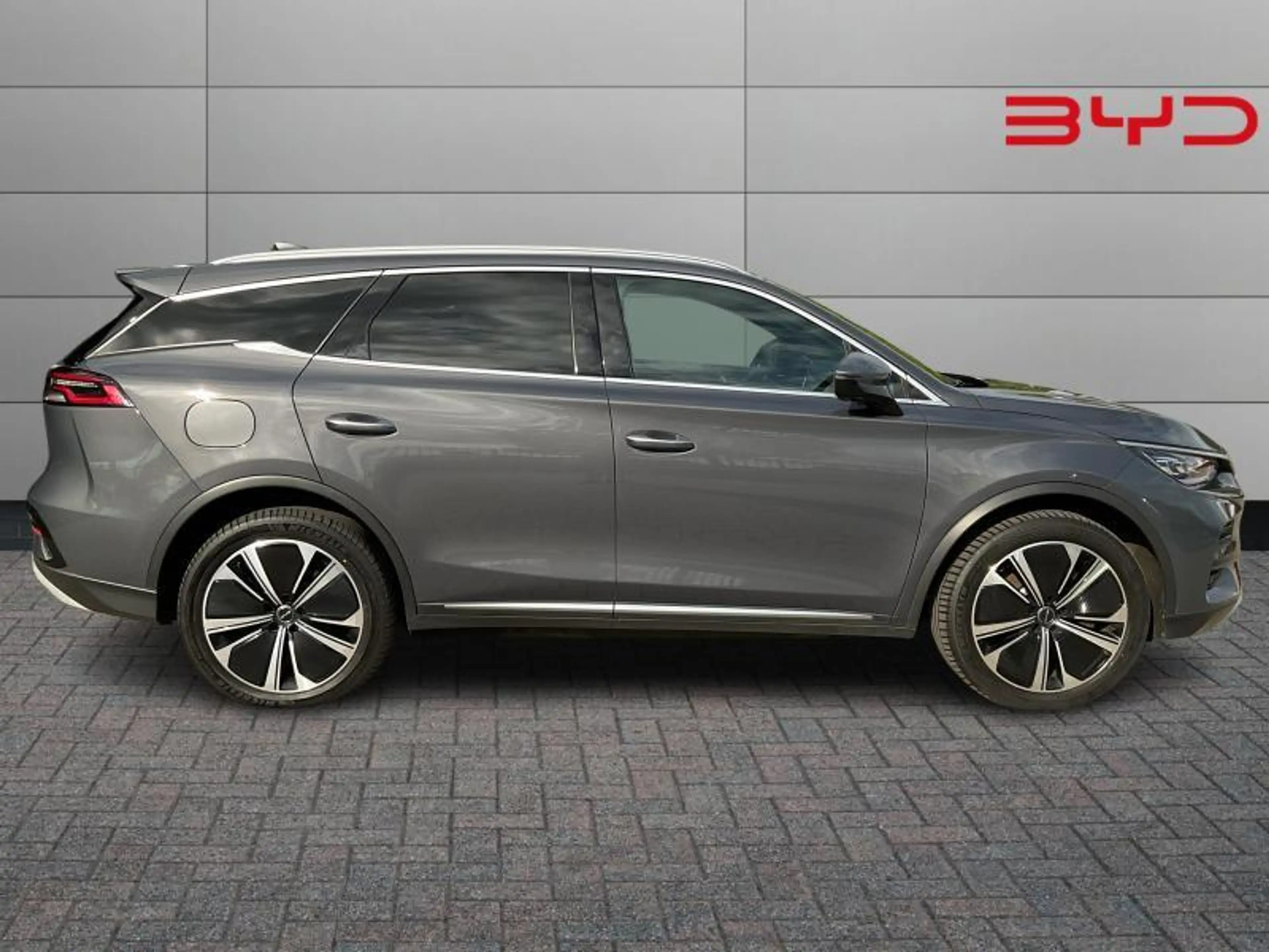 BYD Tang FLAGSHIP — photo 14