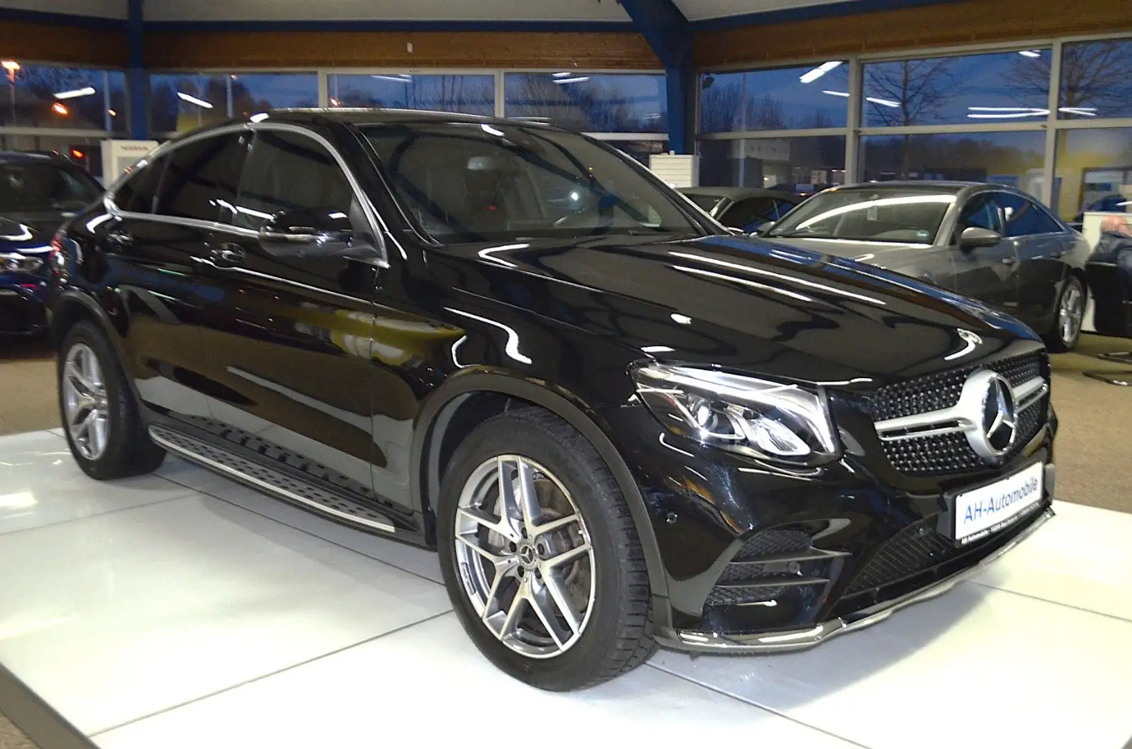 Mercedes-Benz GLC 220 GLC Coupe 220 d 4Matic Bi-XENON / LEDER / AMG Noir - 2