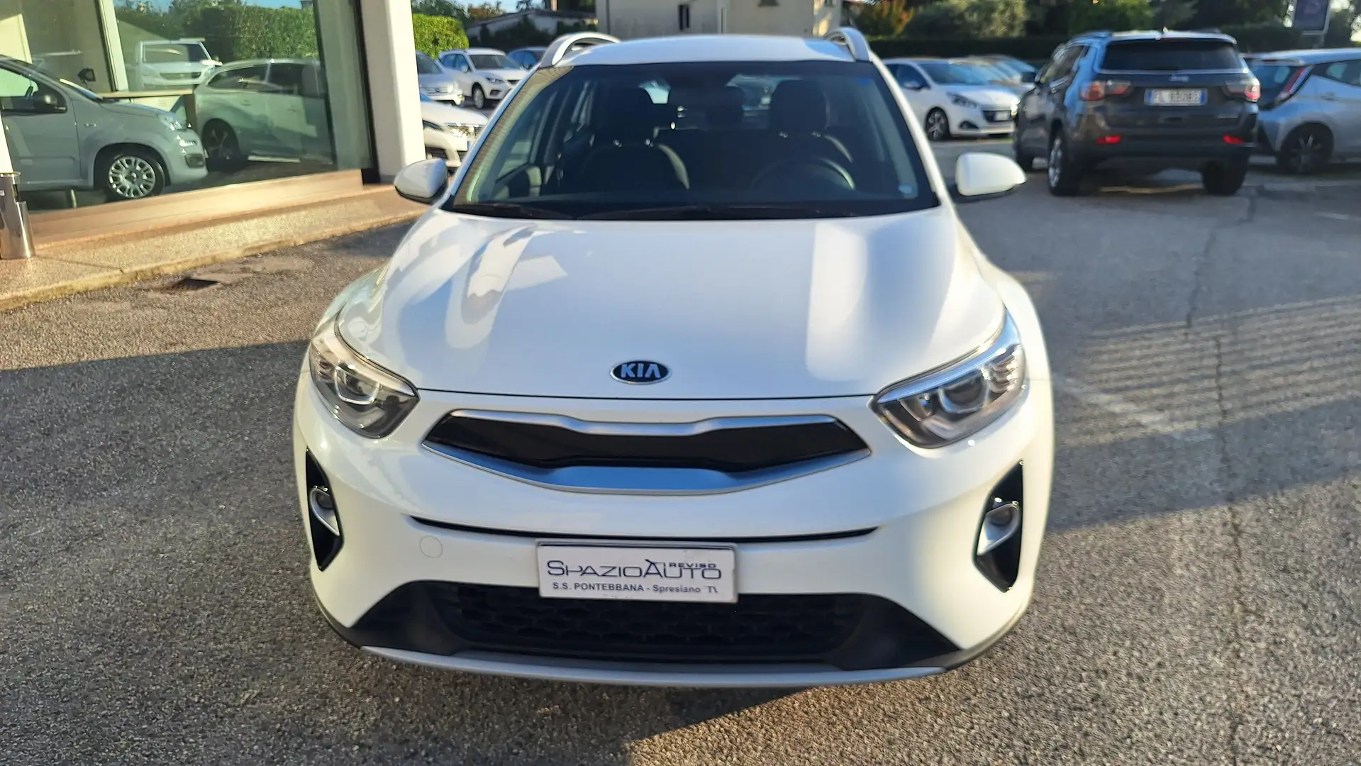 Kia Stonic Stonic 1.4 mpi eco  Gpl 97cv my18// MOLTO BELLA // Bianco - 2