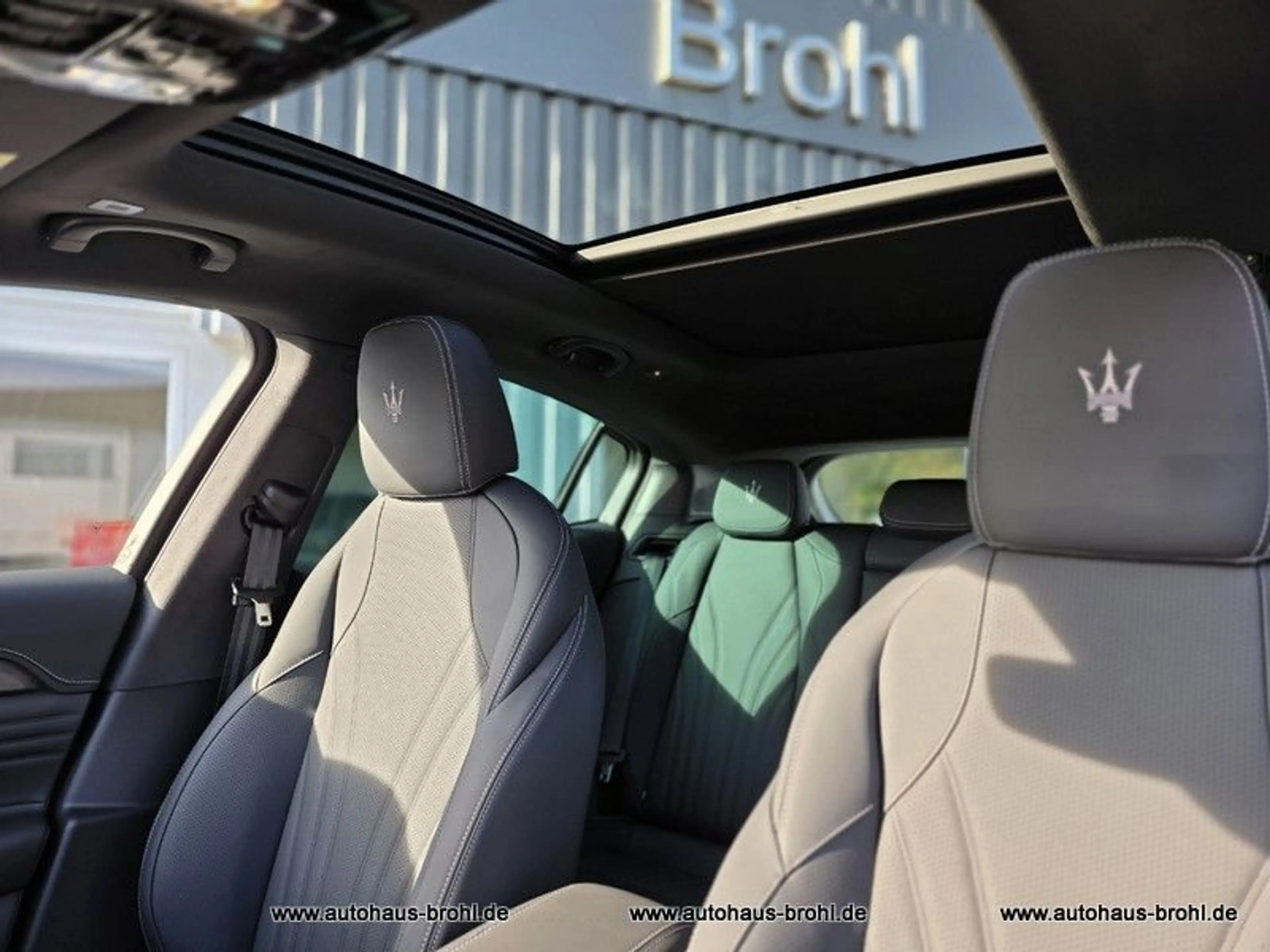 Maserati Grecale 2.0 MHEV Modena Auto 4WD — photo 11