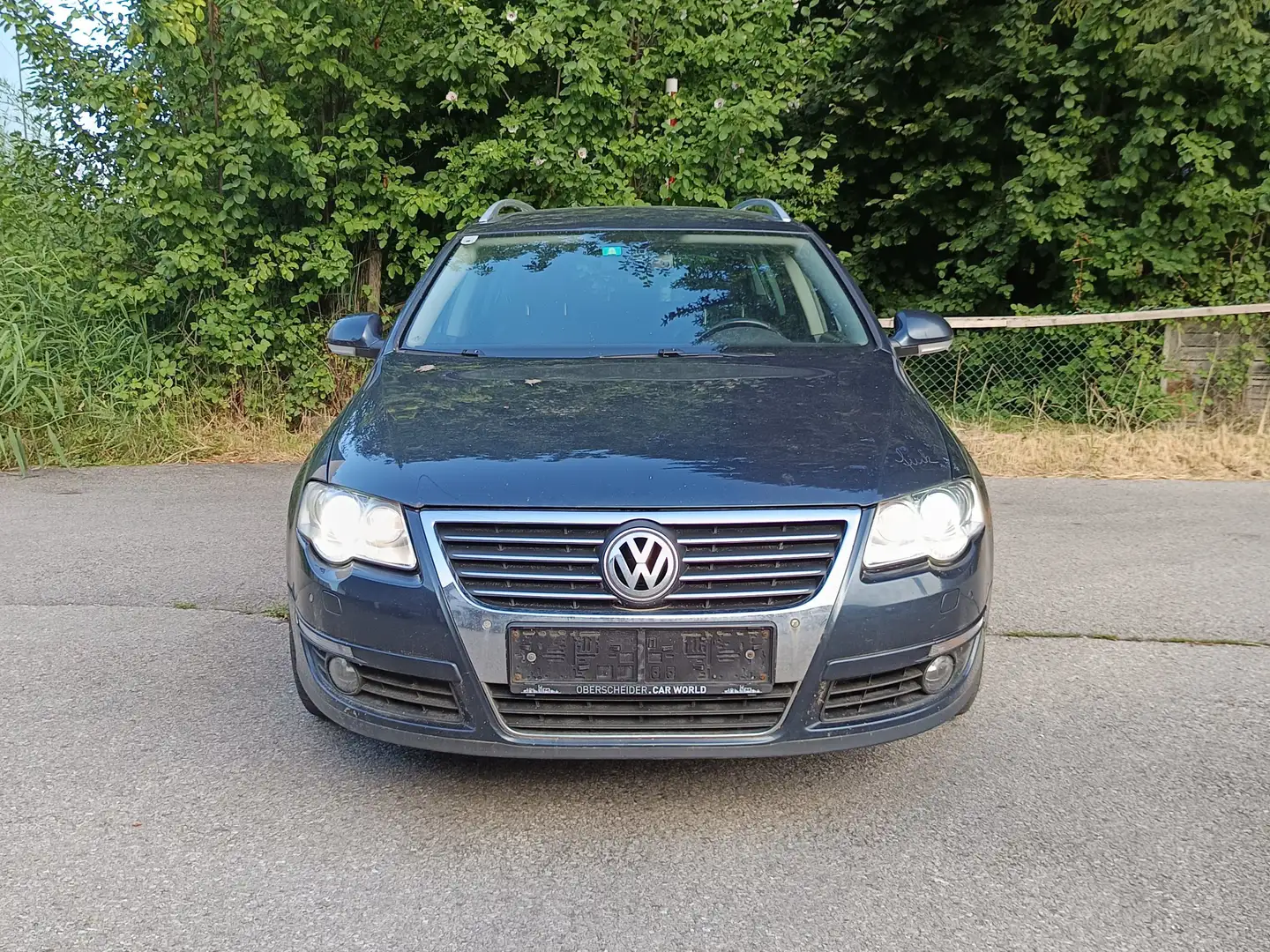 Volkswagen Passat Variant Highline 2,0 TDI Highline  *TURBOSCHADEN* Blau - 2