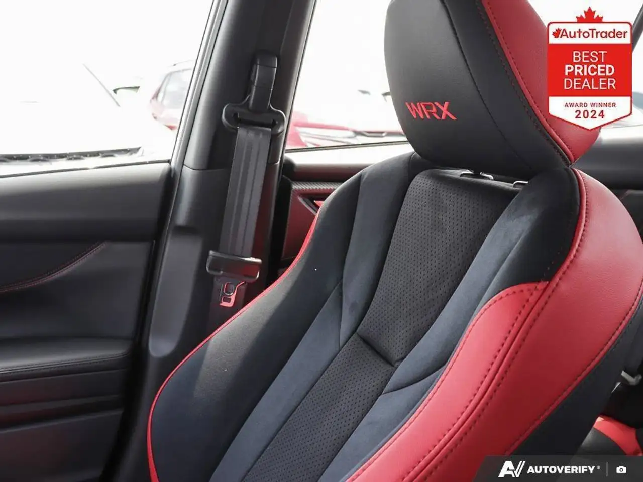 Subaru WRX снимка Subaru WRX