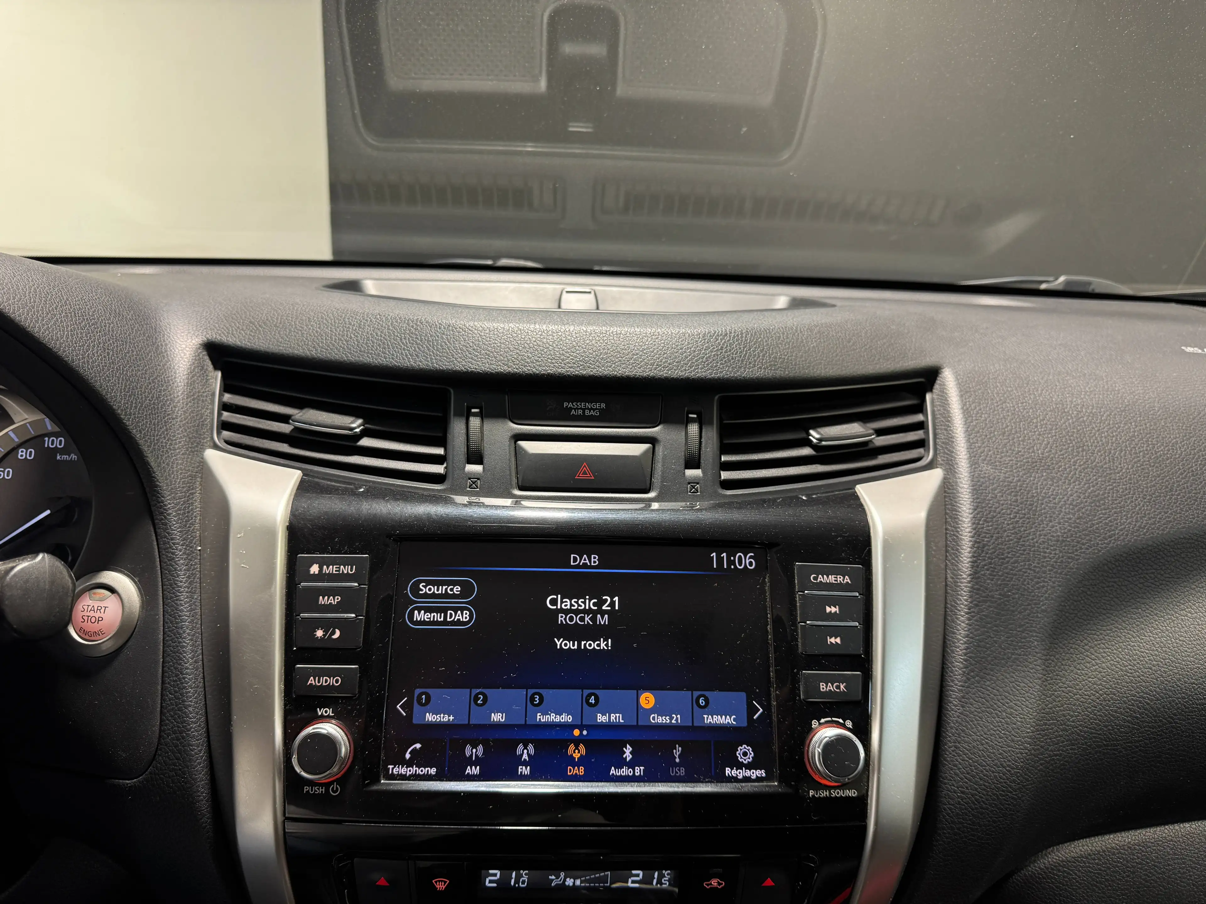 Nissan Navara ** 2.3 dCi ** 4WD ** Tekna ** GPS ** Garantie 12 mois ** — photo 13