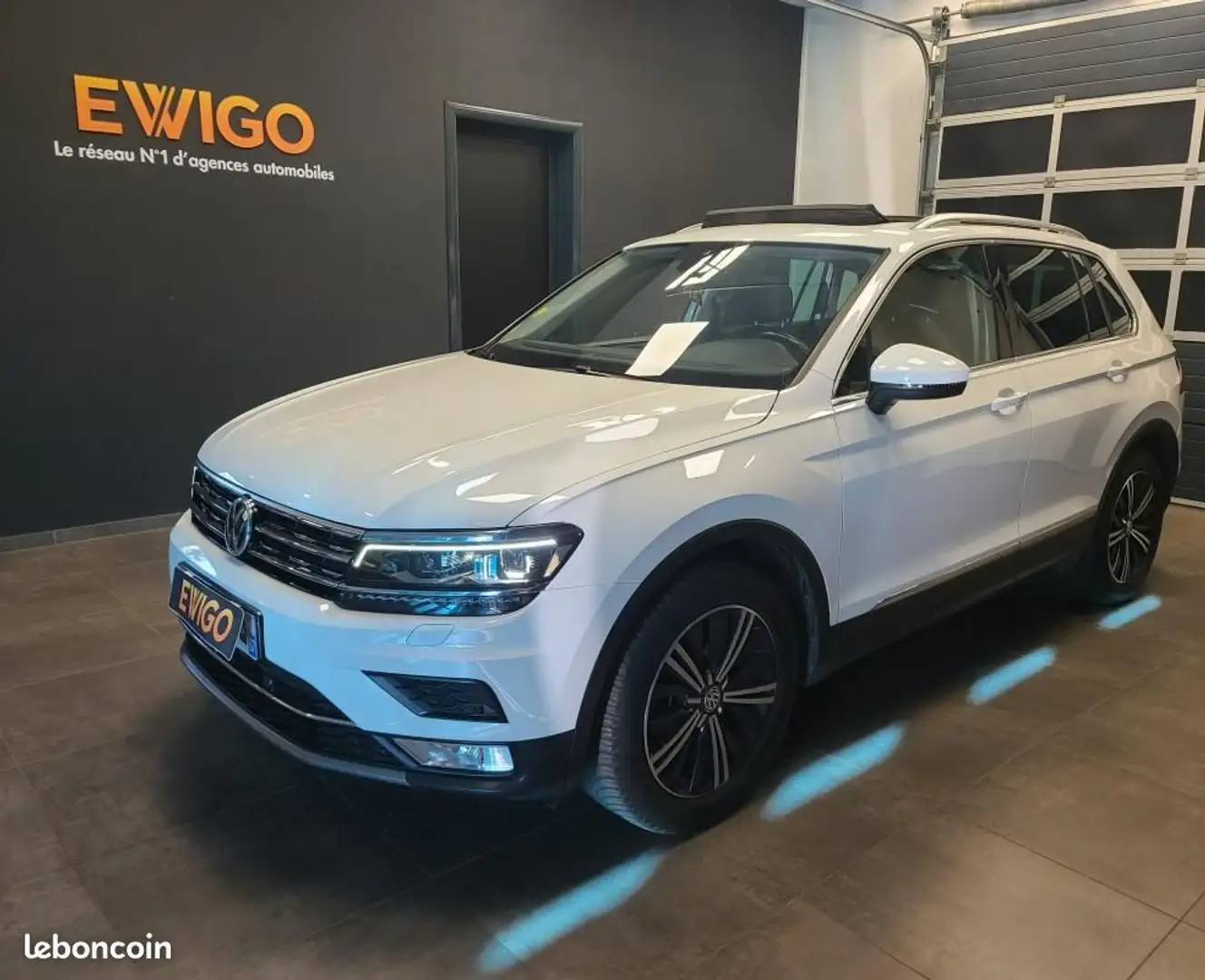 Volkswagen Tiguan 2.0 TDI 150ch CARAT Bianco - 1