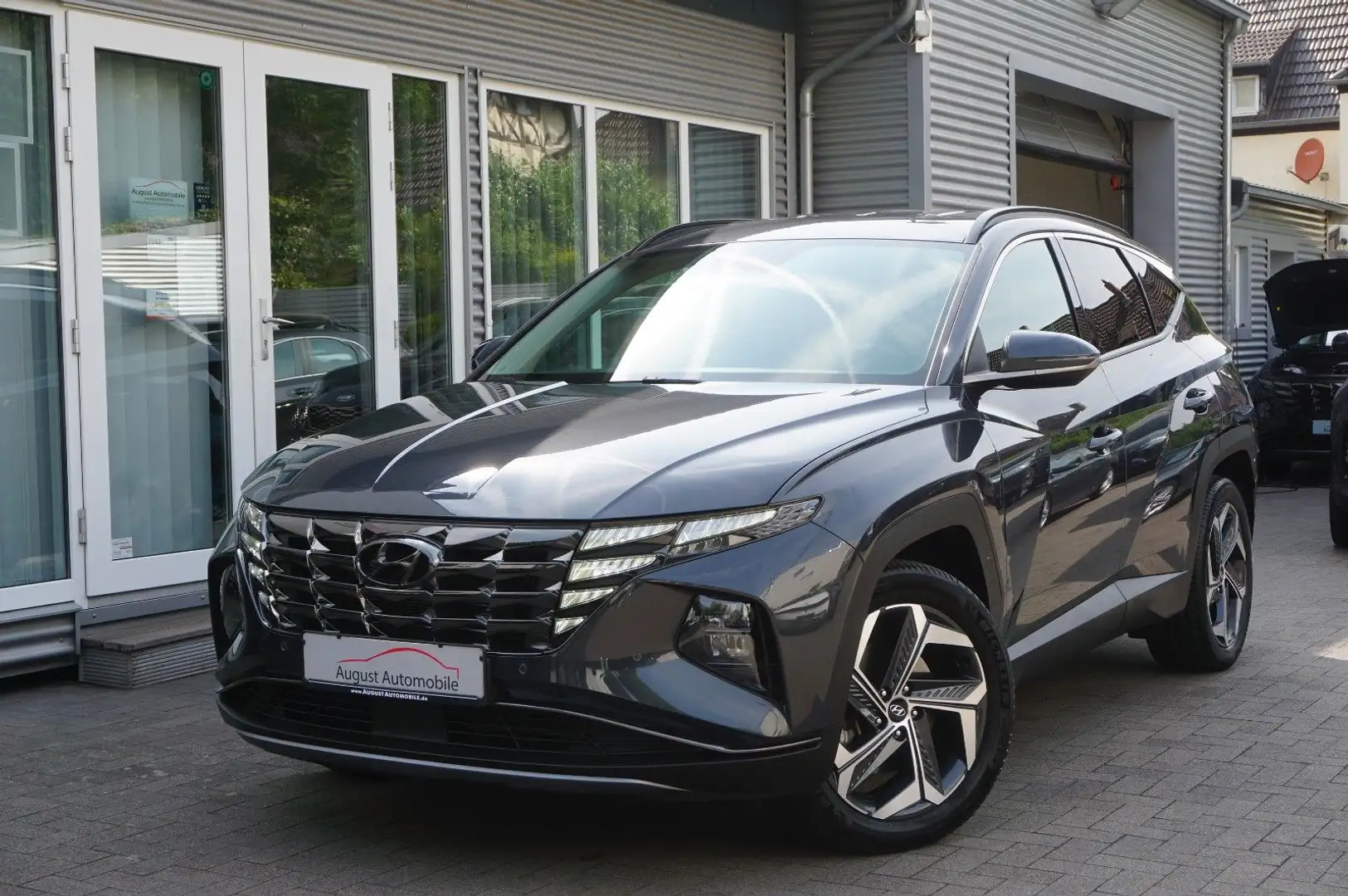 Hyundai TUCSON Trend Plug-In 4WD KRELL Carplay ACC Heck Grau - 1