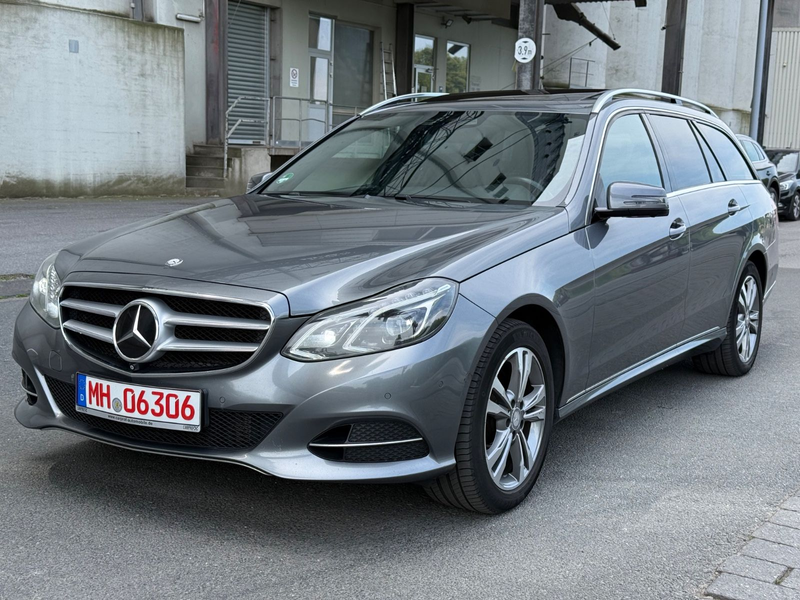 Mercedes-Benz E 350 E350Bluetec*4Matic*360*Distronic*Totwinkel*H&K** — photo 2