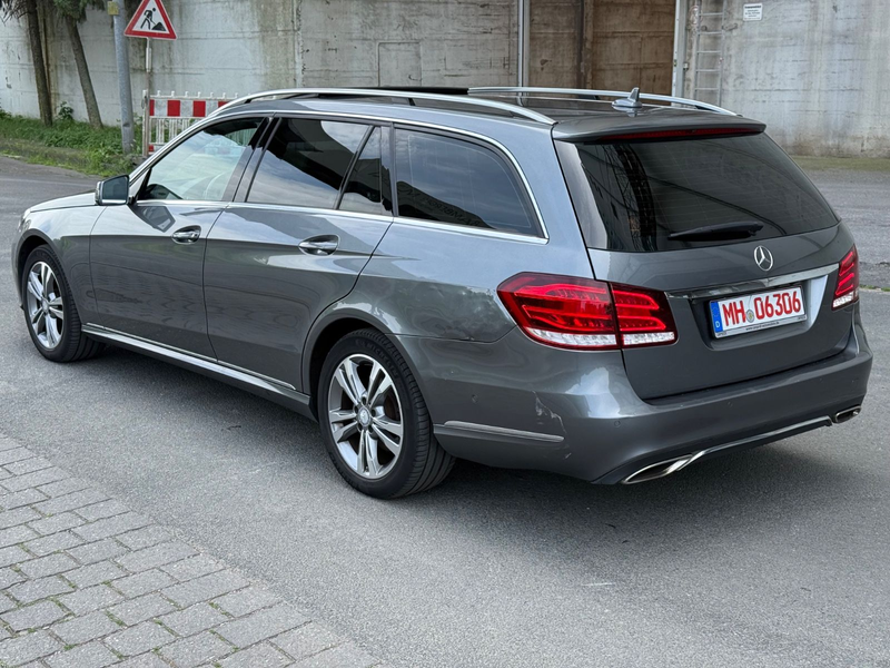 Mercedes-Benz E 350 E350Bluetec*4Matic*360*Distronic*Totwinkel*H&K** — photo 4