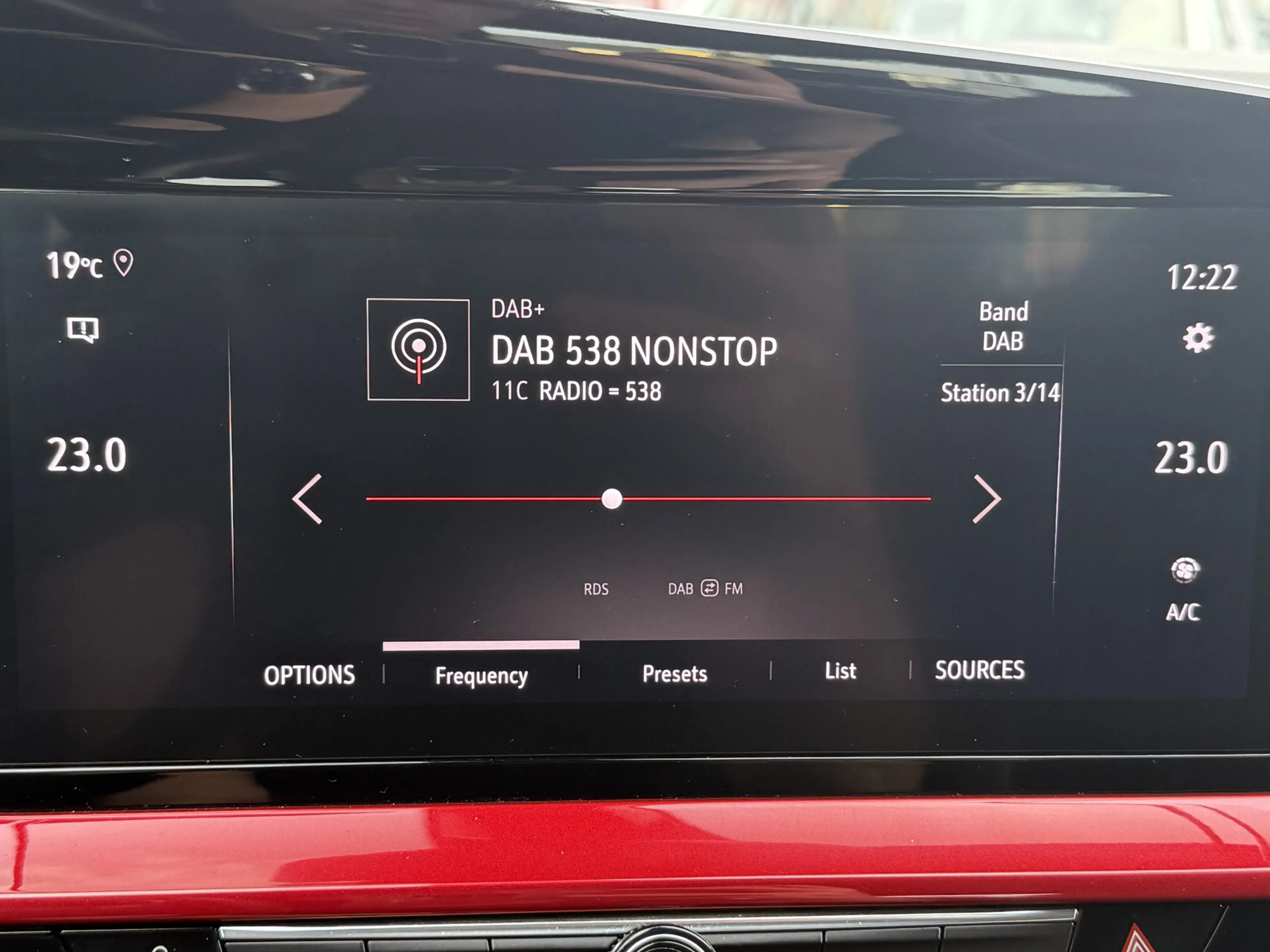 Opel Mokka-E BWJ 2021 GS Line 50-kWh 11kw bl. ADAPTIVE CRUISE | — photo 17