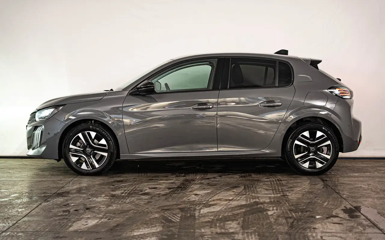 Peugeot 208 1.2 Turbo Allure 2