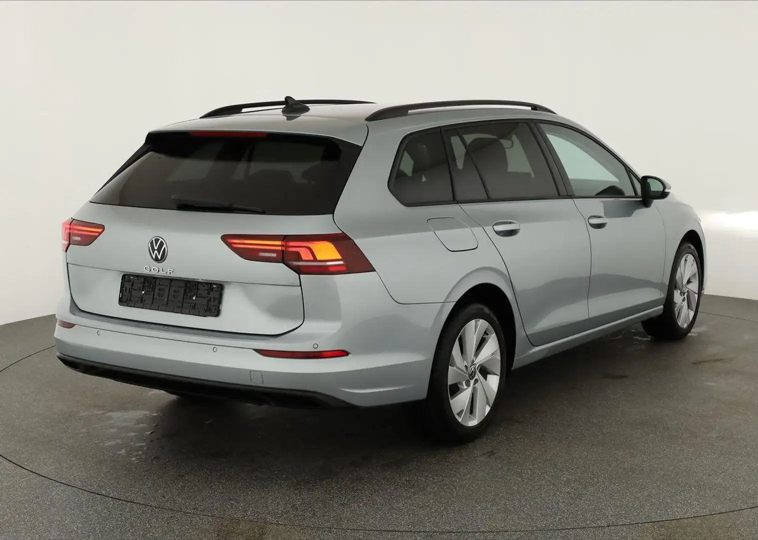 Volkswagen Golf Variant 1.5 TSI 85 kW Life VIII Life, LED, Navi, ergoAc... Silber - 2