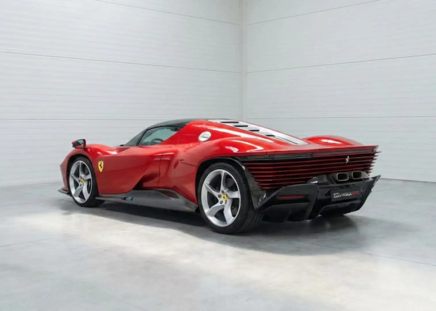 Ferrari Daytona SP3 Rot - 2