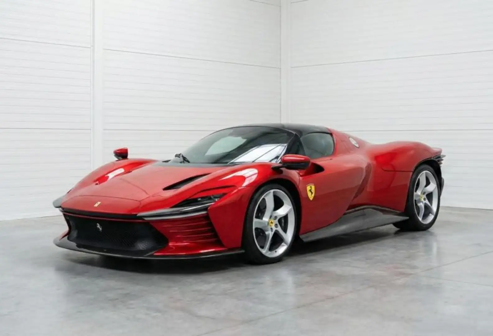 Ferrari Daytona SP3 Rot - 1