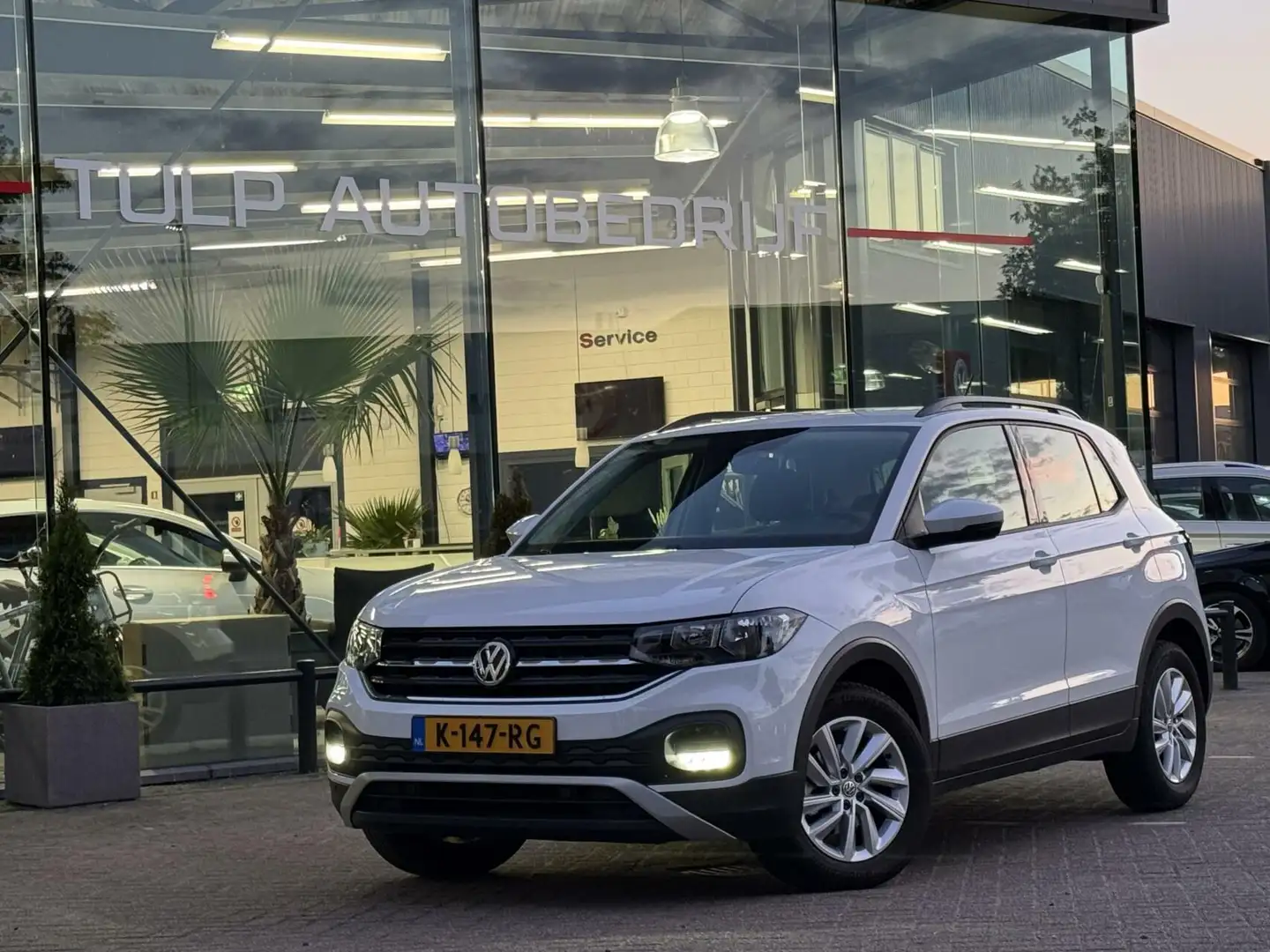 Volkswagen T-Cross 1.0 TSI Style Automaat DSG 2020 Top staat Wit - 2
