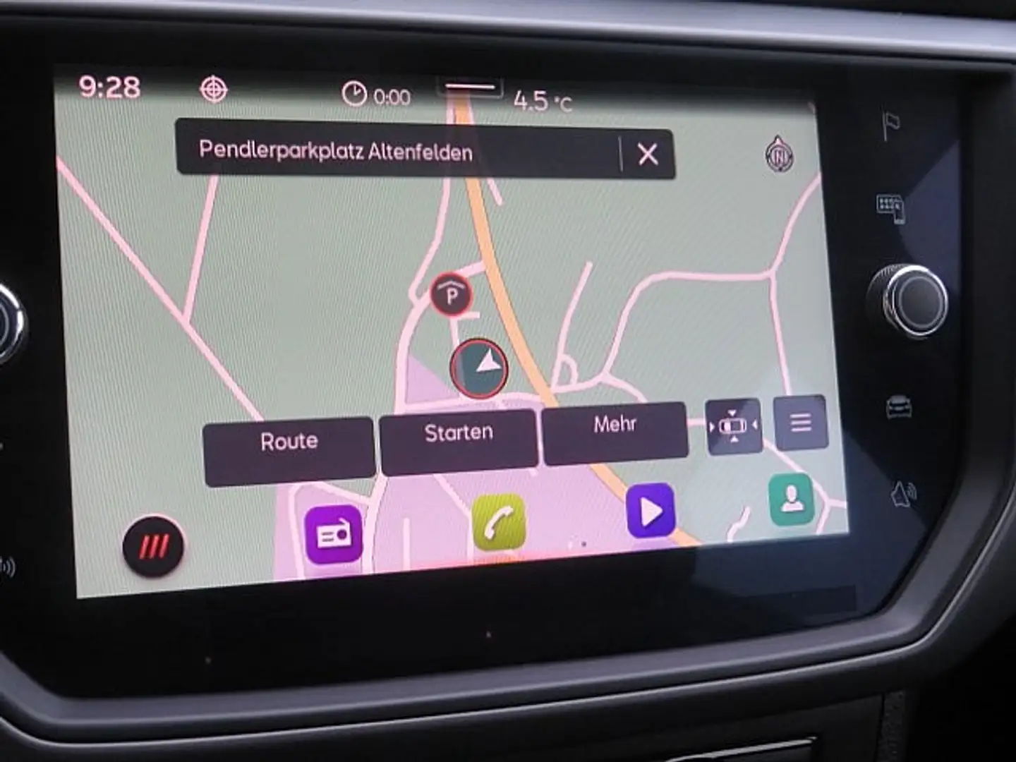 SEAT Ibiza 1,6 TDI Klima NAVI Lederlenkrad Nebelscheinwerfer Silber - 2